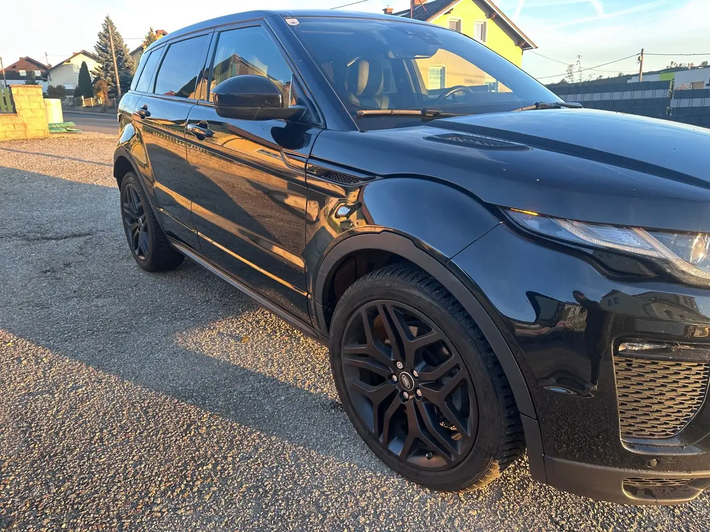 Land Rover Range Rover Evoque Range Rover Evoque HSE Dynamic 2,0 Aut Schwarz - 2