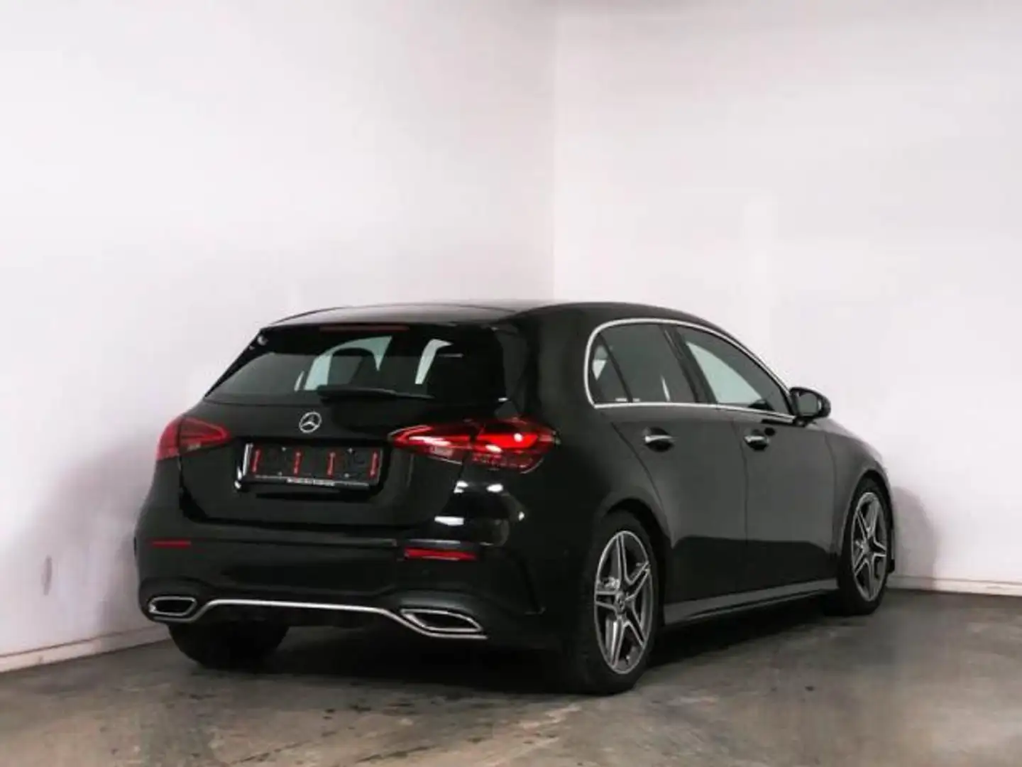 Mercedes-Benz A 180 Automatic Premium AMG MILD HYBRID Nero - 2