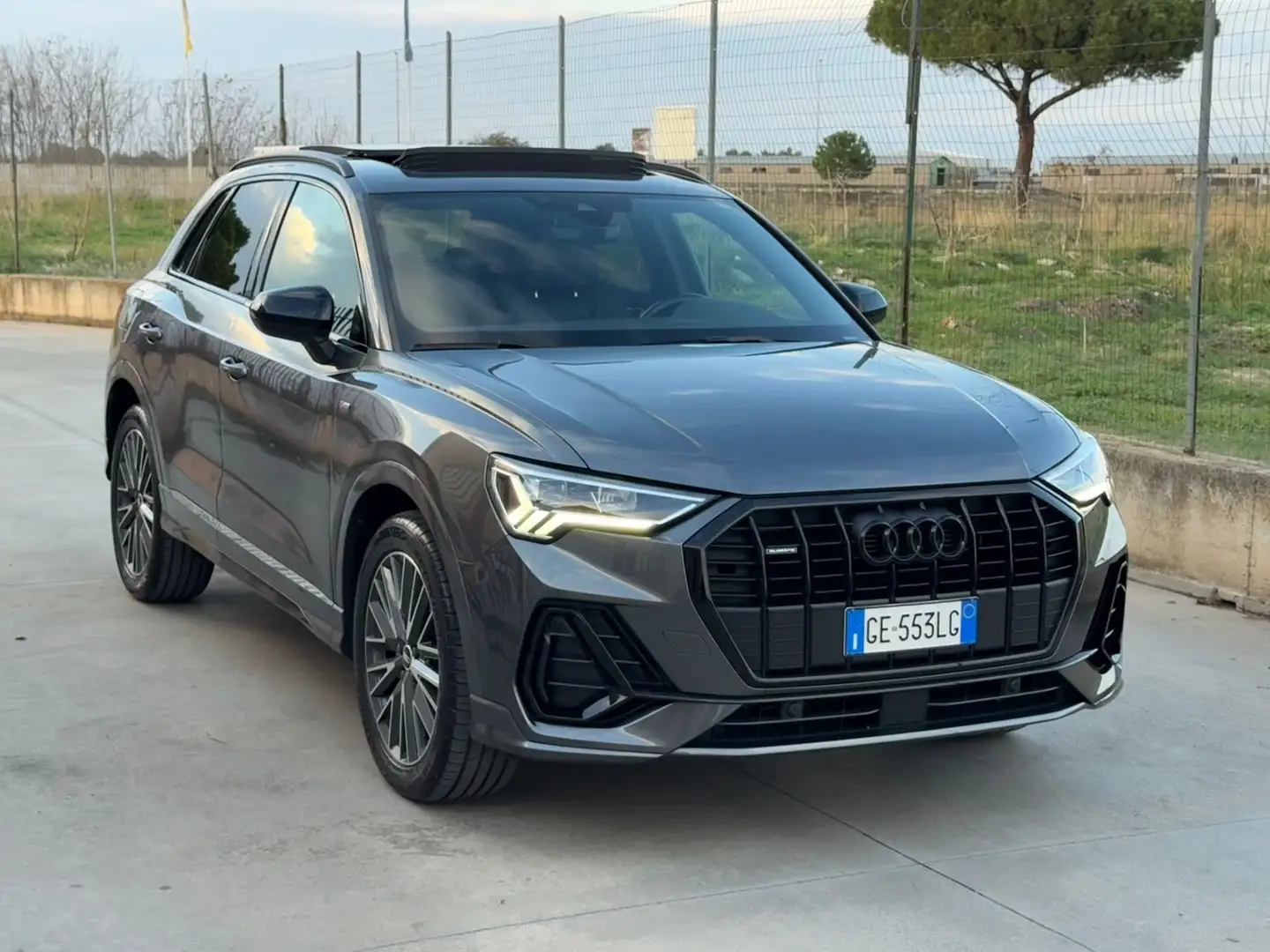 Audi Q3 Q3 SPB 40 TDI quattro S tronic S line edition Gris - 2
