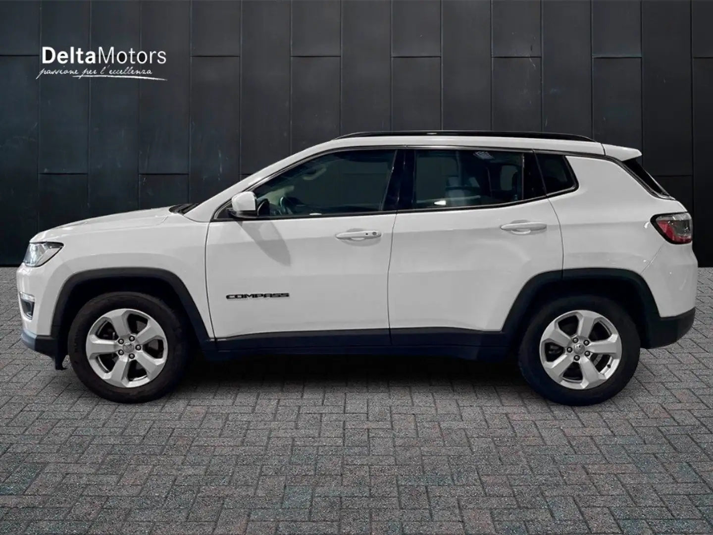 Jeep Compass II 2017 - Compass 1.6 mjt Business 2wd 120cv my19 Weiß - 2