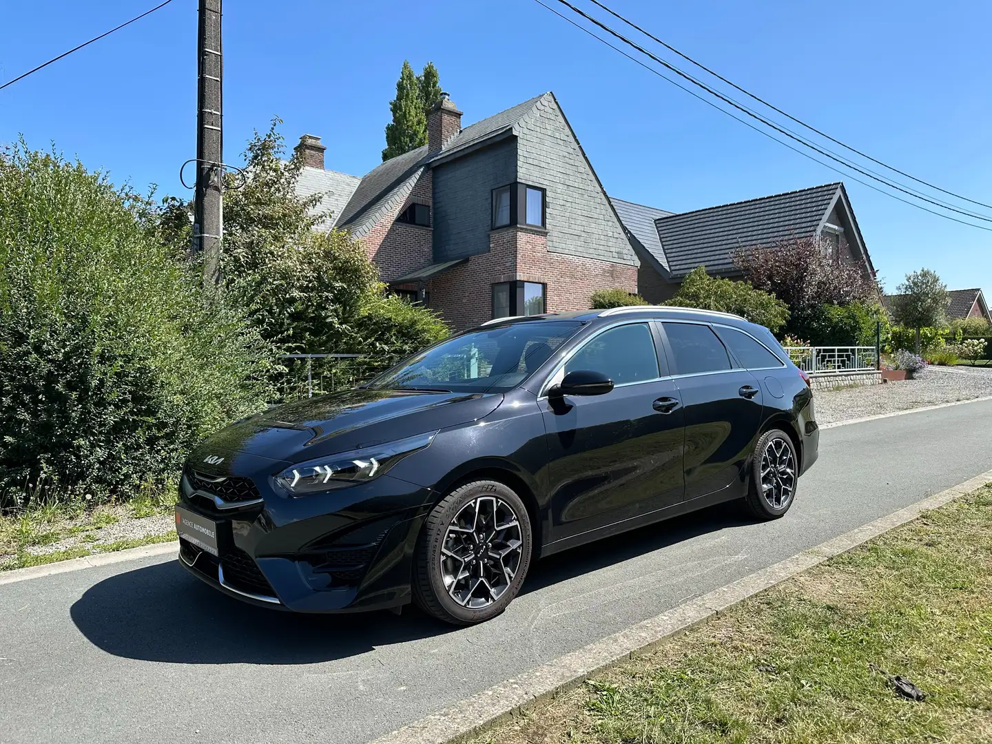 Kia Ceed SW / cee'd SW 1.5 T-GDi GT-Line Plus ISG DCT - GARANTIE 76M Schwarz - 2