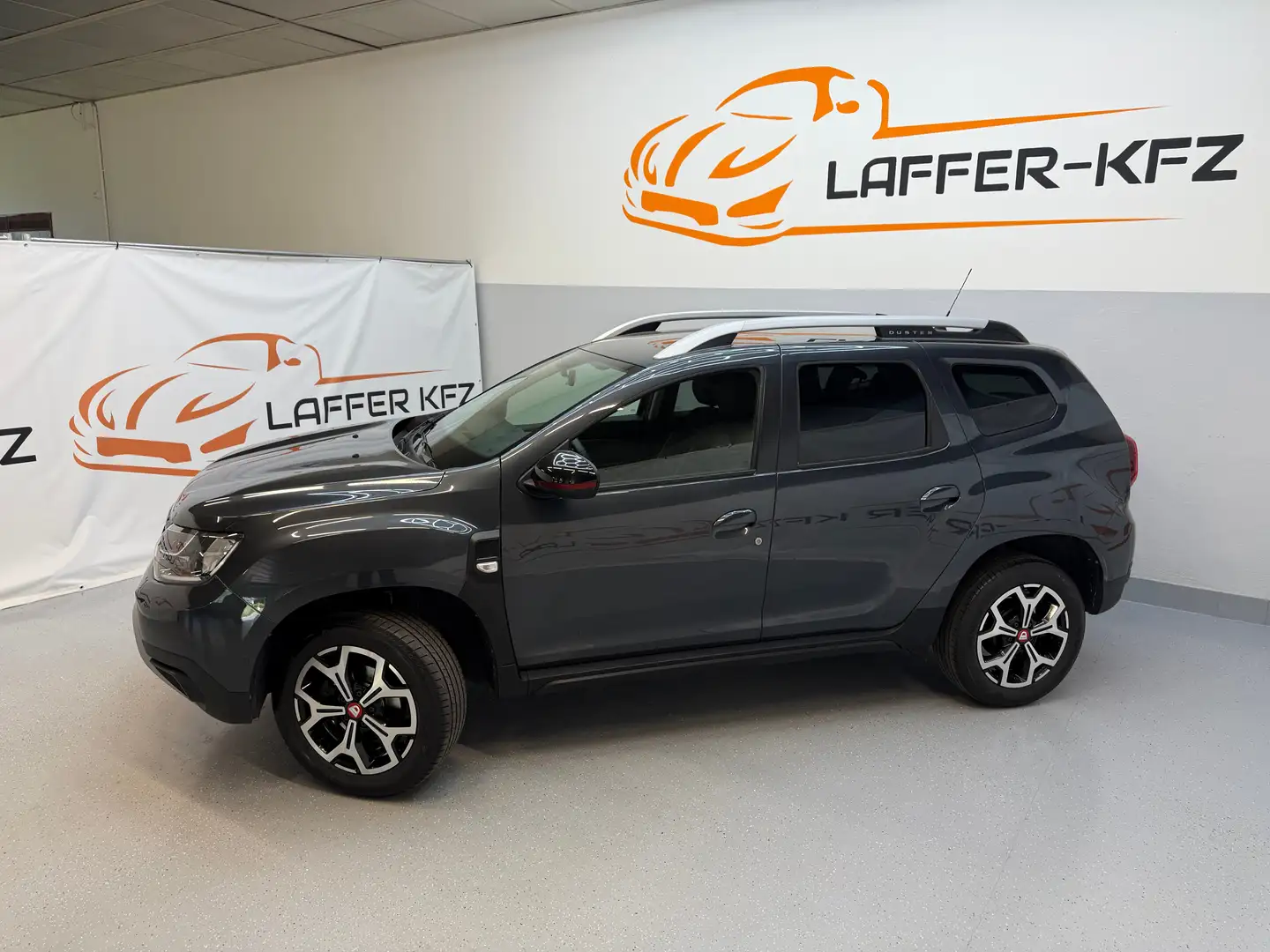 Dacia Duster Duster TCe 130 PF KLIMAAUTO 360° SITZHZG PDC Grau - 2