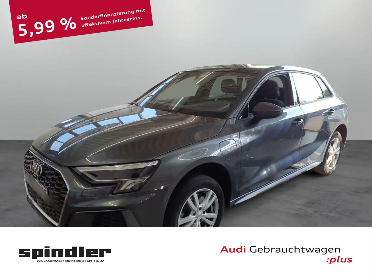 Audi A3 S-Line 40TFSIe S-tronic / Pano, LED Grau - 1