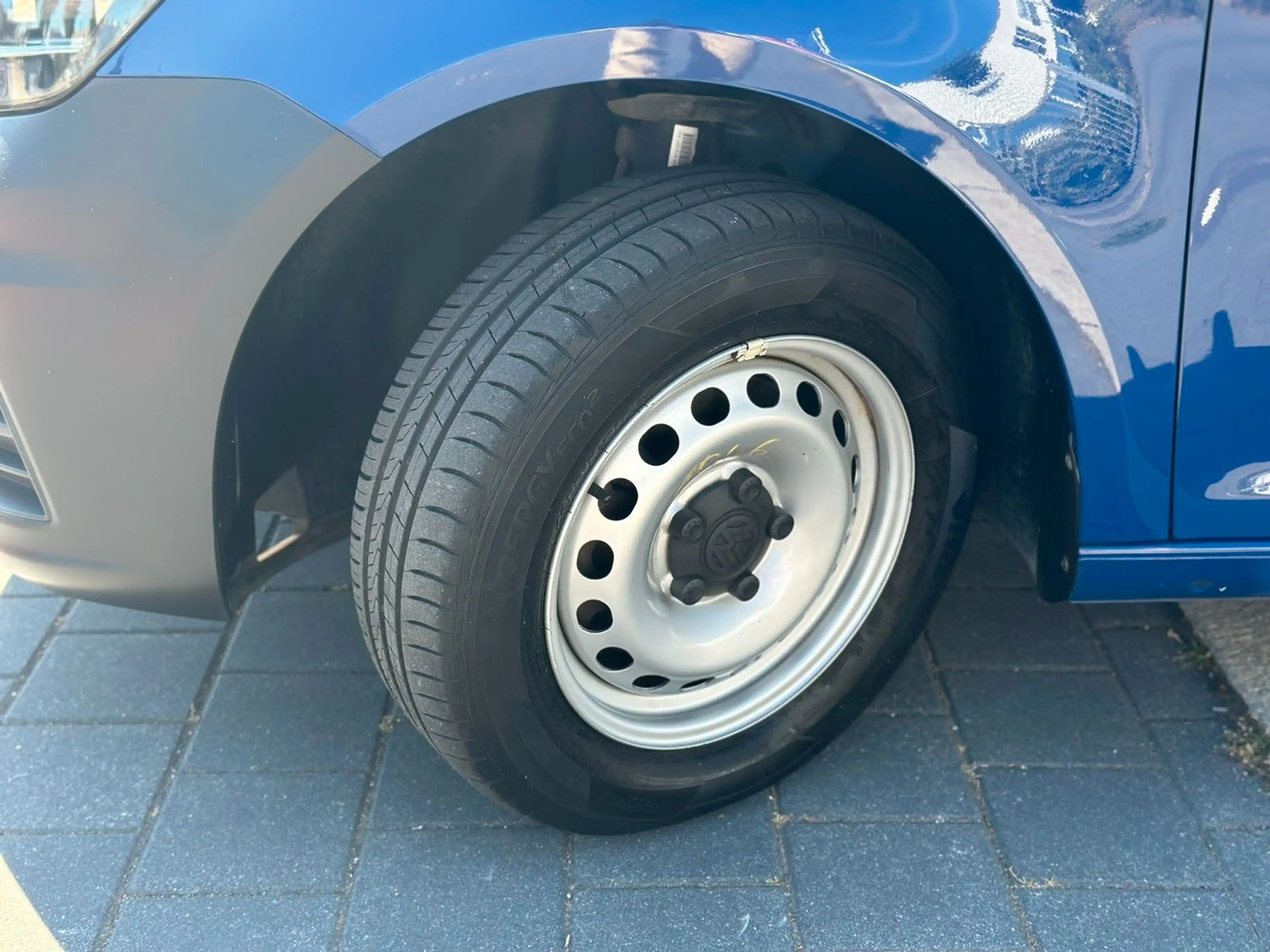 Volkswagen Caddy Kasten / MwSt. / Scheckheft / 1. Hand — photo 9