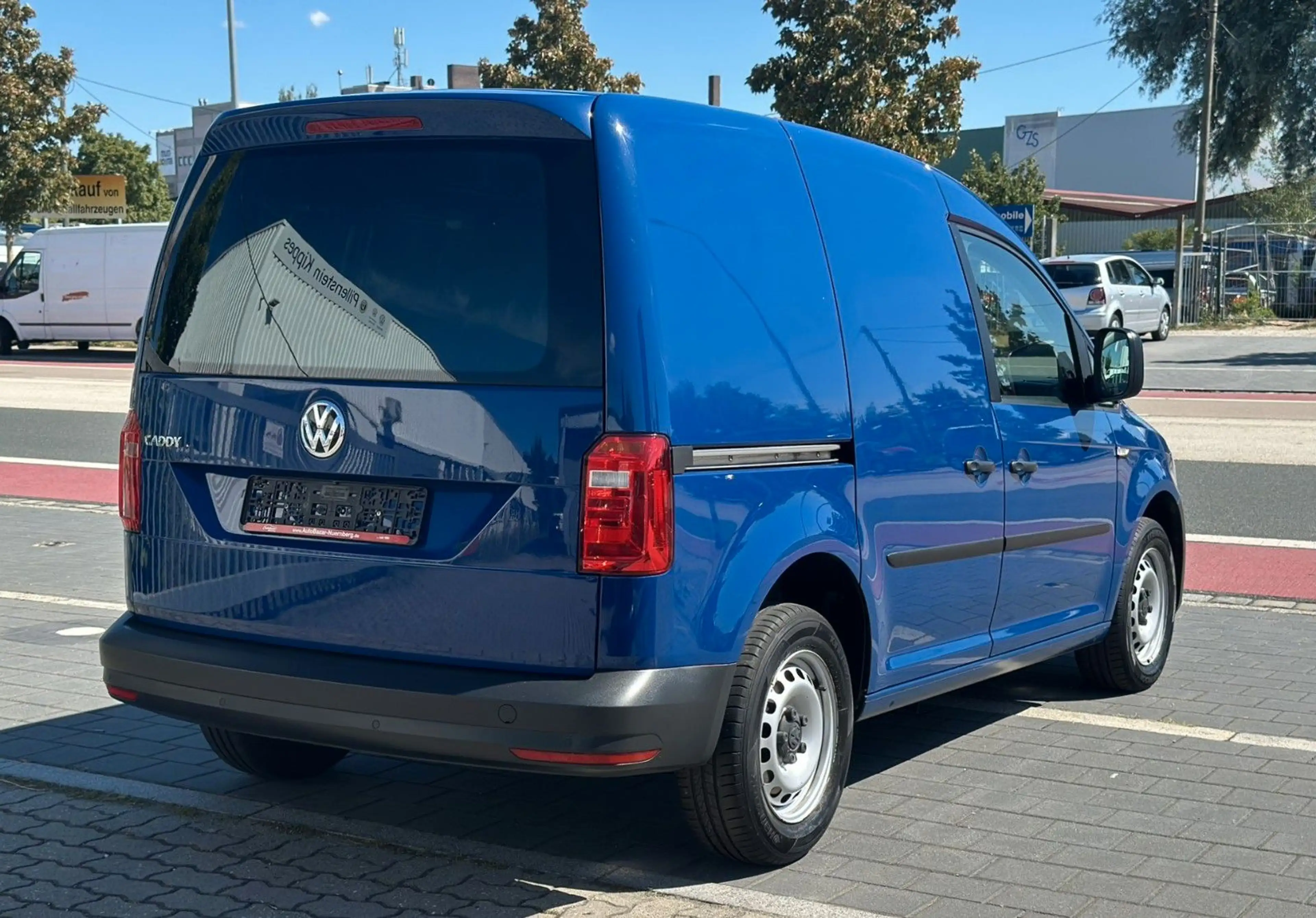 Volkswagen Caddy Kasten / MwSt. / Scheckheft / 1. Hand — photo 5