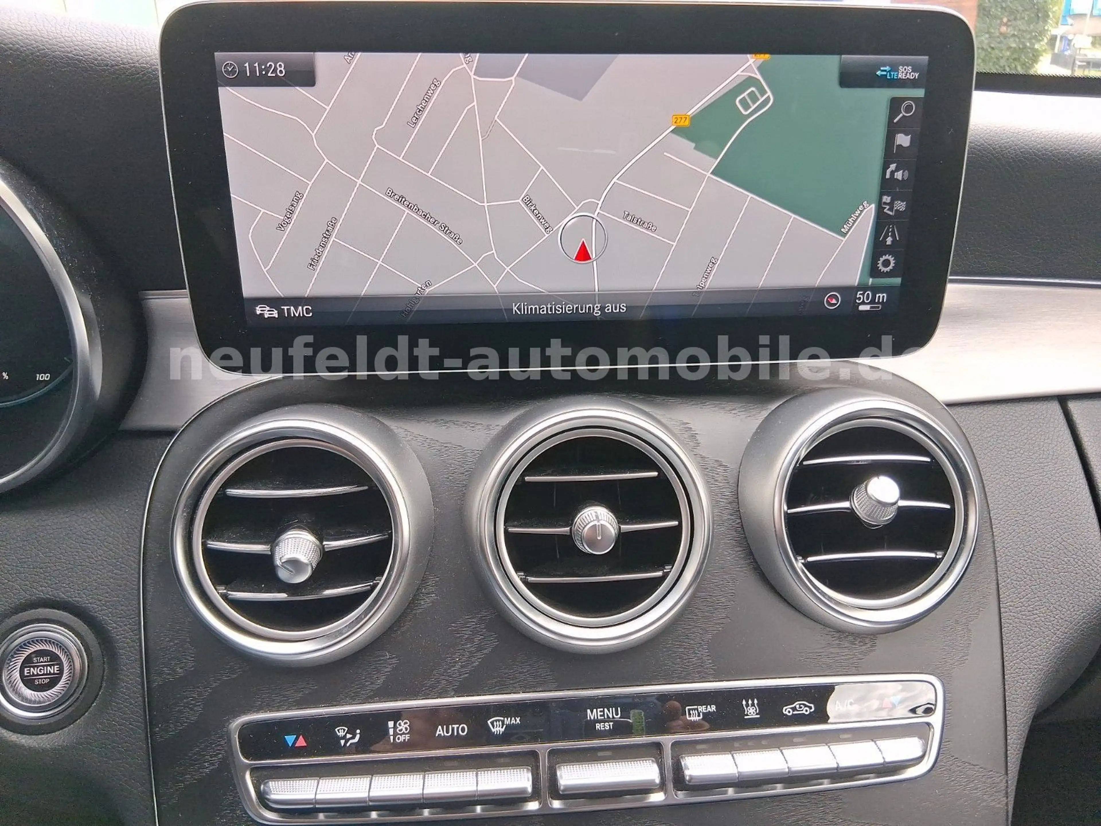 Mercedes-Benz C 300 T Widescreen Multibeam AHK — photo 14