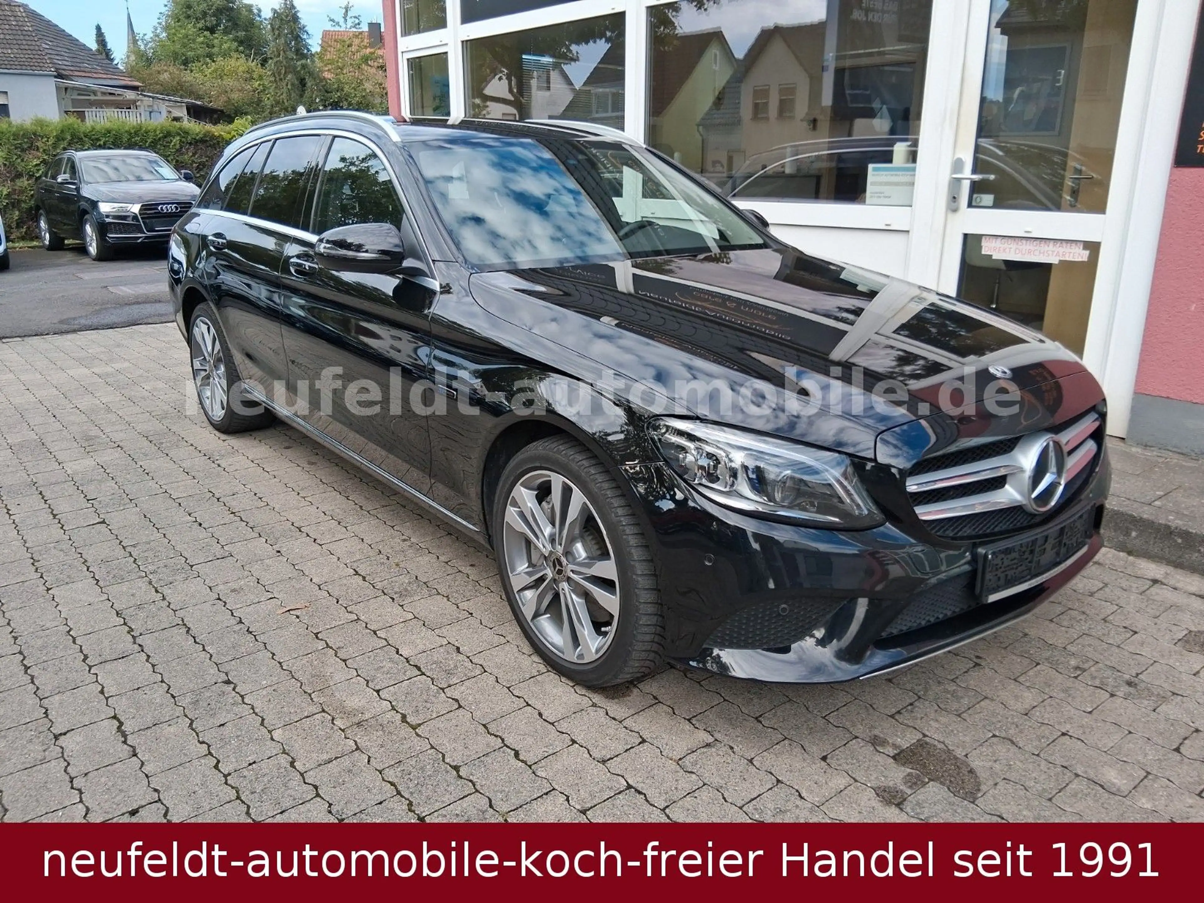 Mercedes-Benz C 300 T Widescreen Multibeam AHK — photo 2
