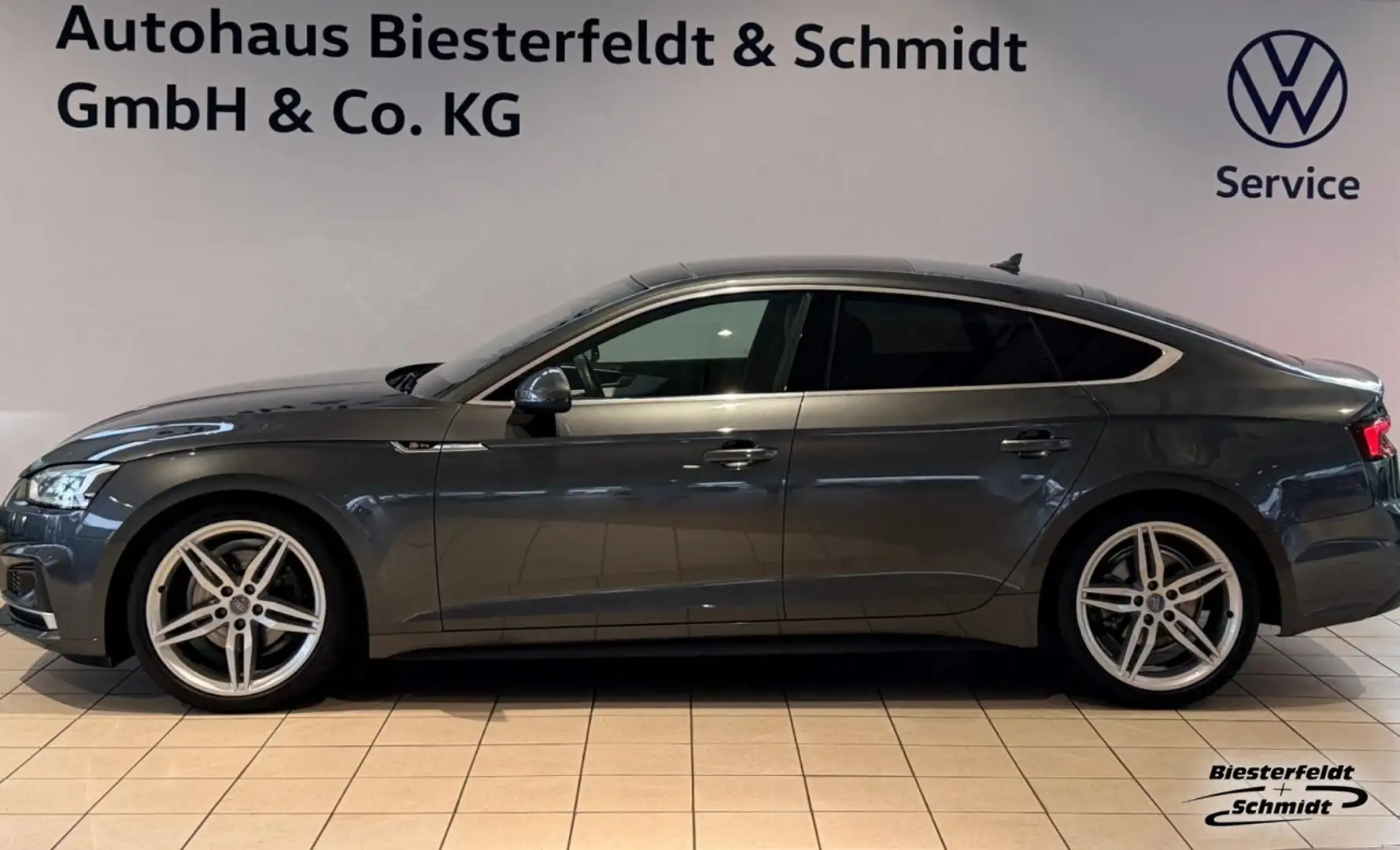 Audi A5 Sportback 2.0 TFSI S-LINE S-tronic Pano LED RFK Grijs - 1