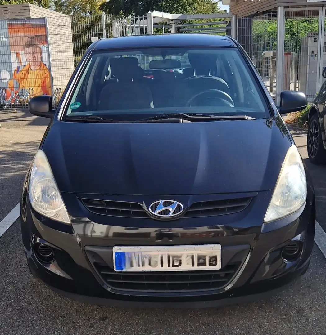 Hyundai i20 i20 1.2 Classic Schwarz - 2