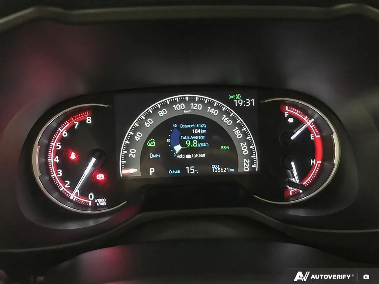 Toyota RAV 4 снимка Toyota RAV 4