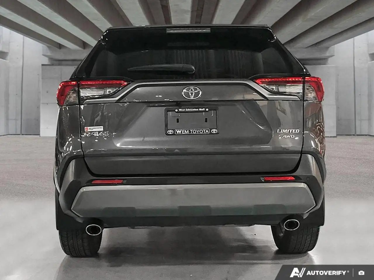 Toyota RAV 4 снимка Toyota RAV 4
