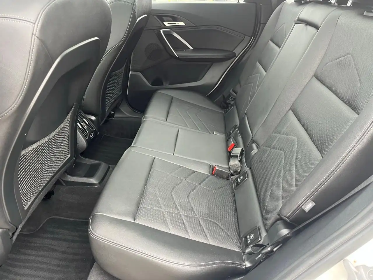 BMW X1 photo BMW X1