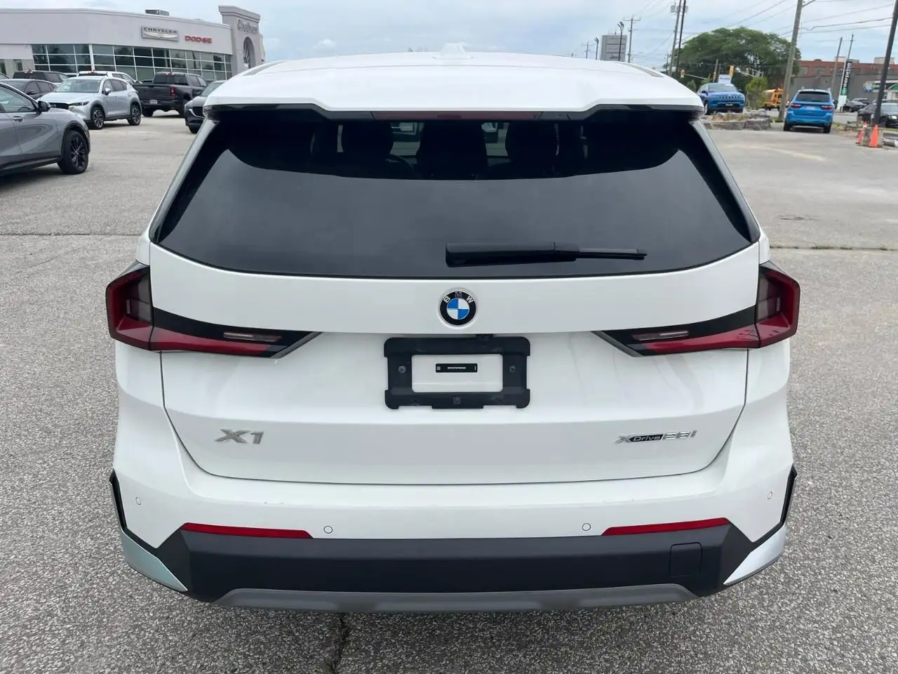 BMW X1 photo BMW X1