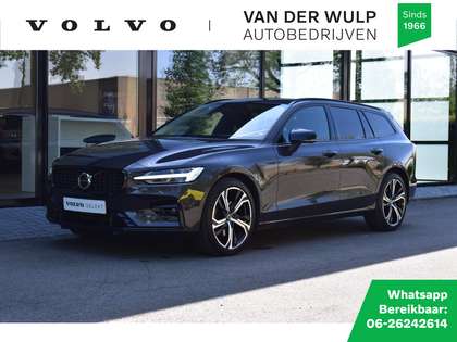 Volvo V60 B3 163pk Plus Dark | Trekhaak | Stoelventilatie |