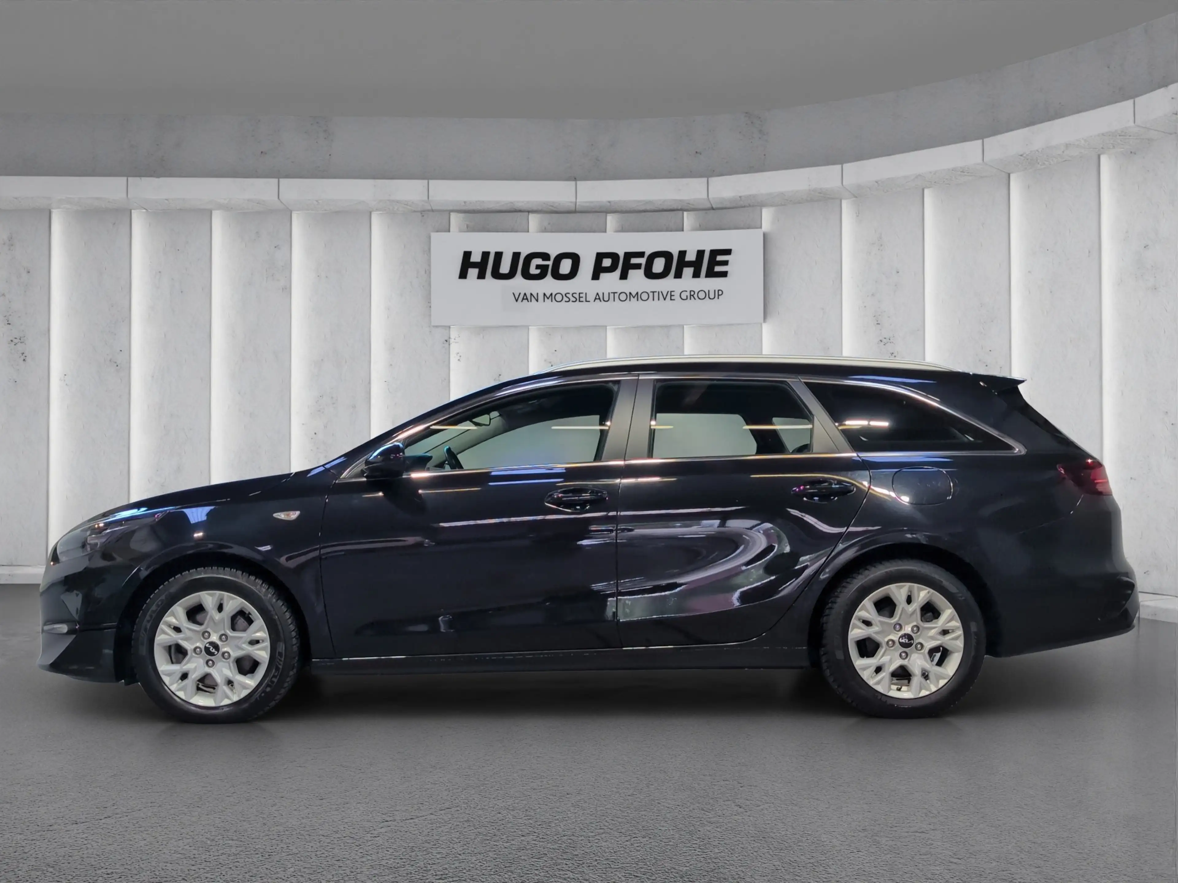 Kia Ceed / cee'd 1.5 T-GDI Vision (EURO 6d) — photo 2