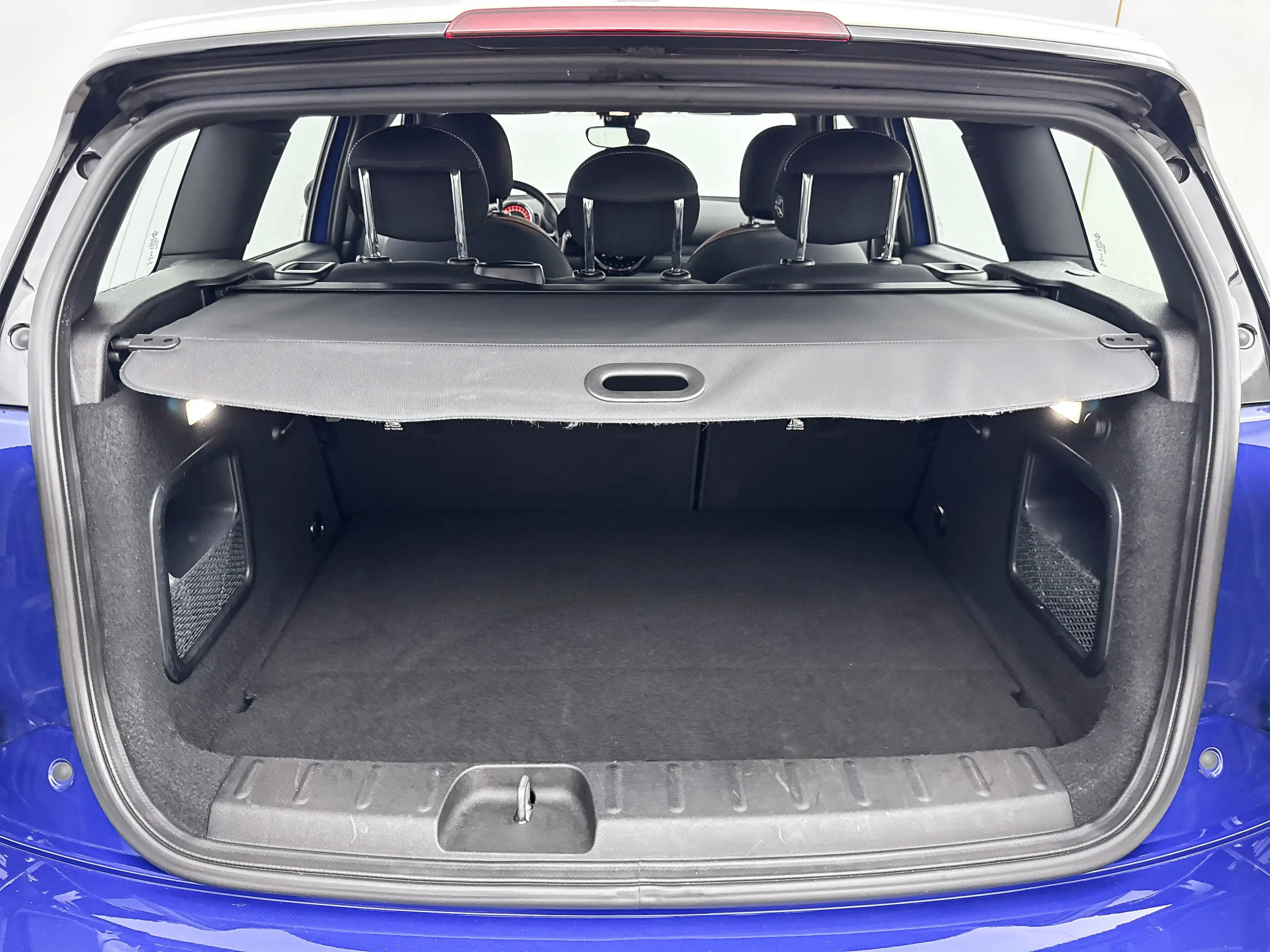 MINI Cooper Clubman A/T Business Edition | 17" Allseason | Afneembare — photo 31