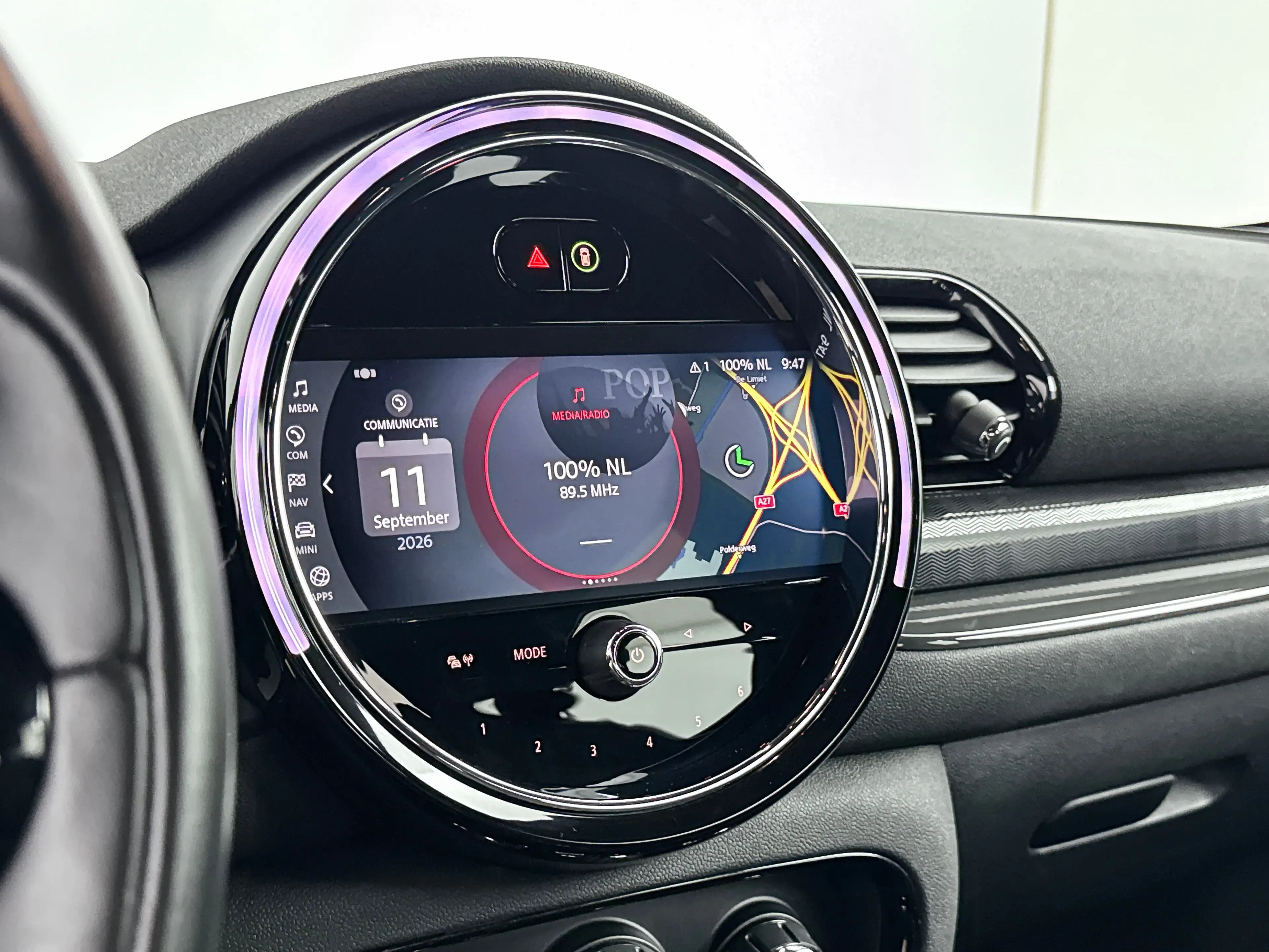 MINI Cooper Clubman A/T Business Edition | 17" Allseason | Afneembare — photo 24