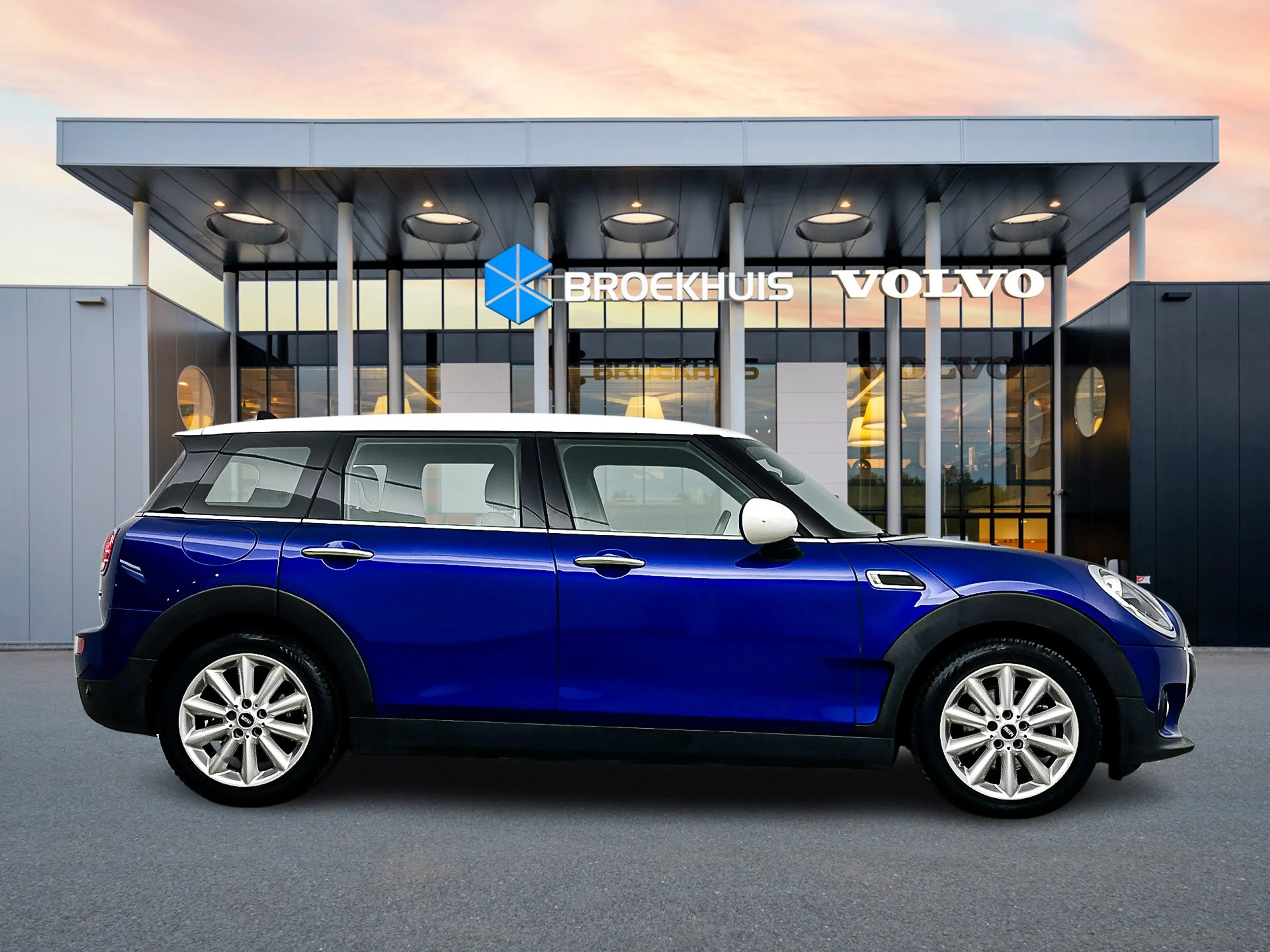 MINI Cooper Clubman A/T Business Edition | 17" Allseason | Afneembare — photo 6