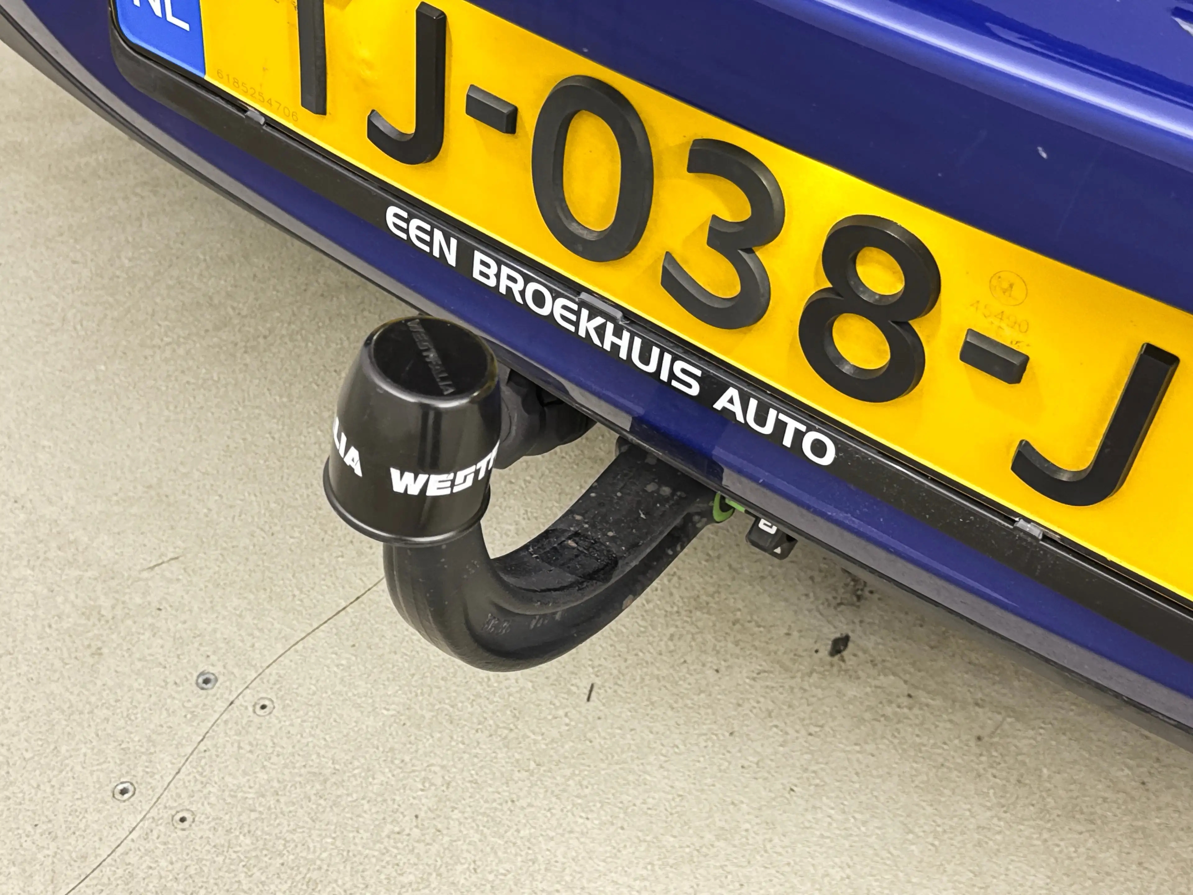 MINI Cooper Clubman A/T Business Edition | 17" Allseason | Afneembare — photo 32
