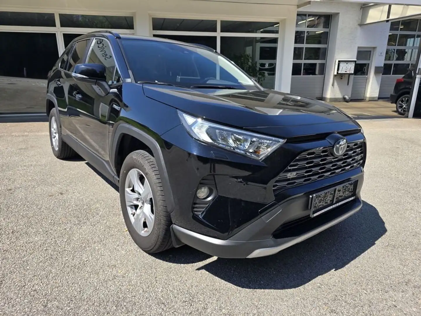 Toyota Sonstige 2,5 Hybrid Active 2WD Aut. Schwarz - 1