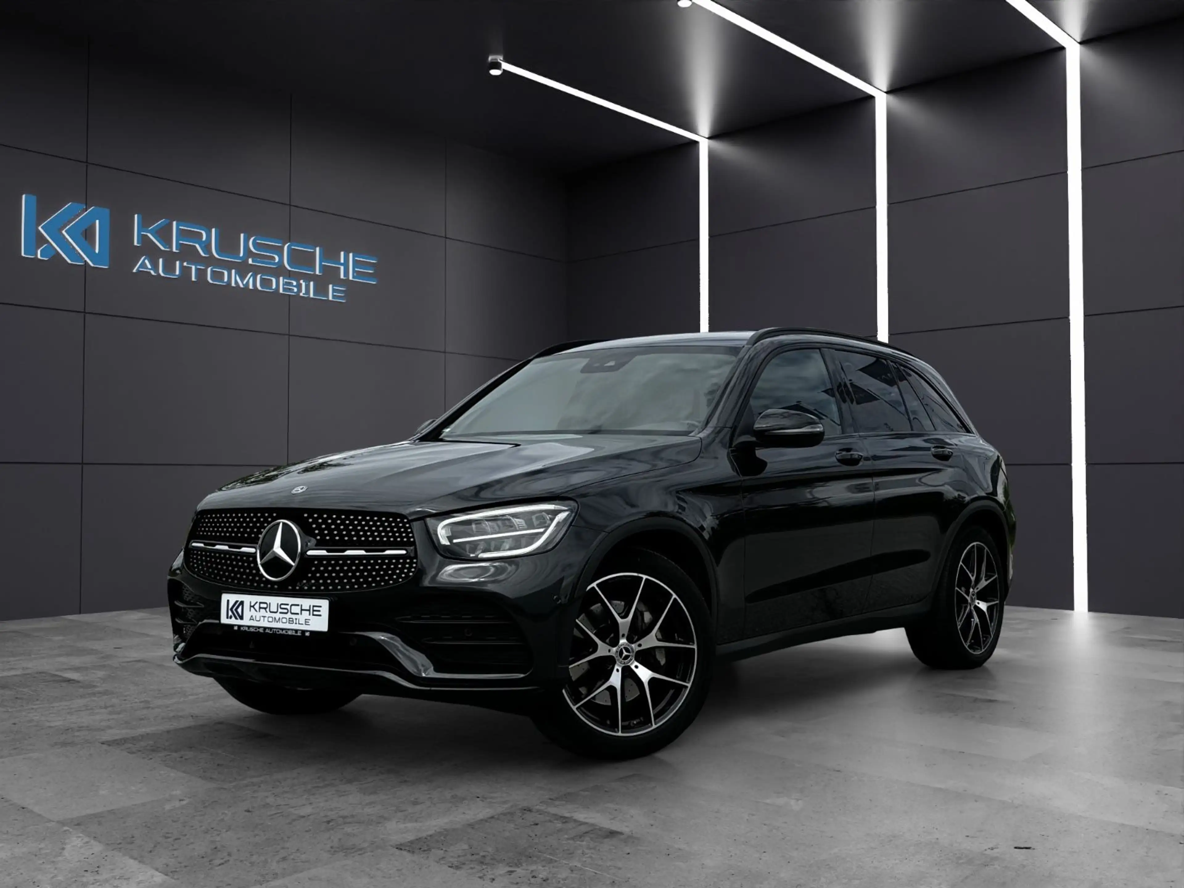 Mercedes-Benz GLC 200 4Matic AMG Line+Night+SHZ+RFK+20 Zoll