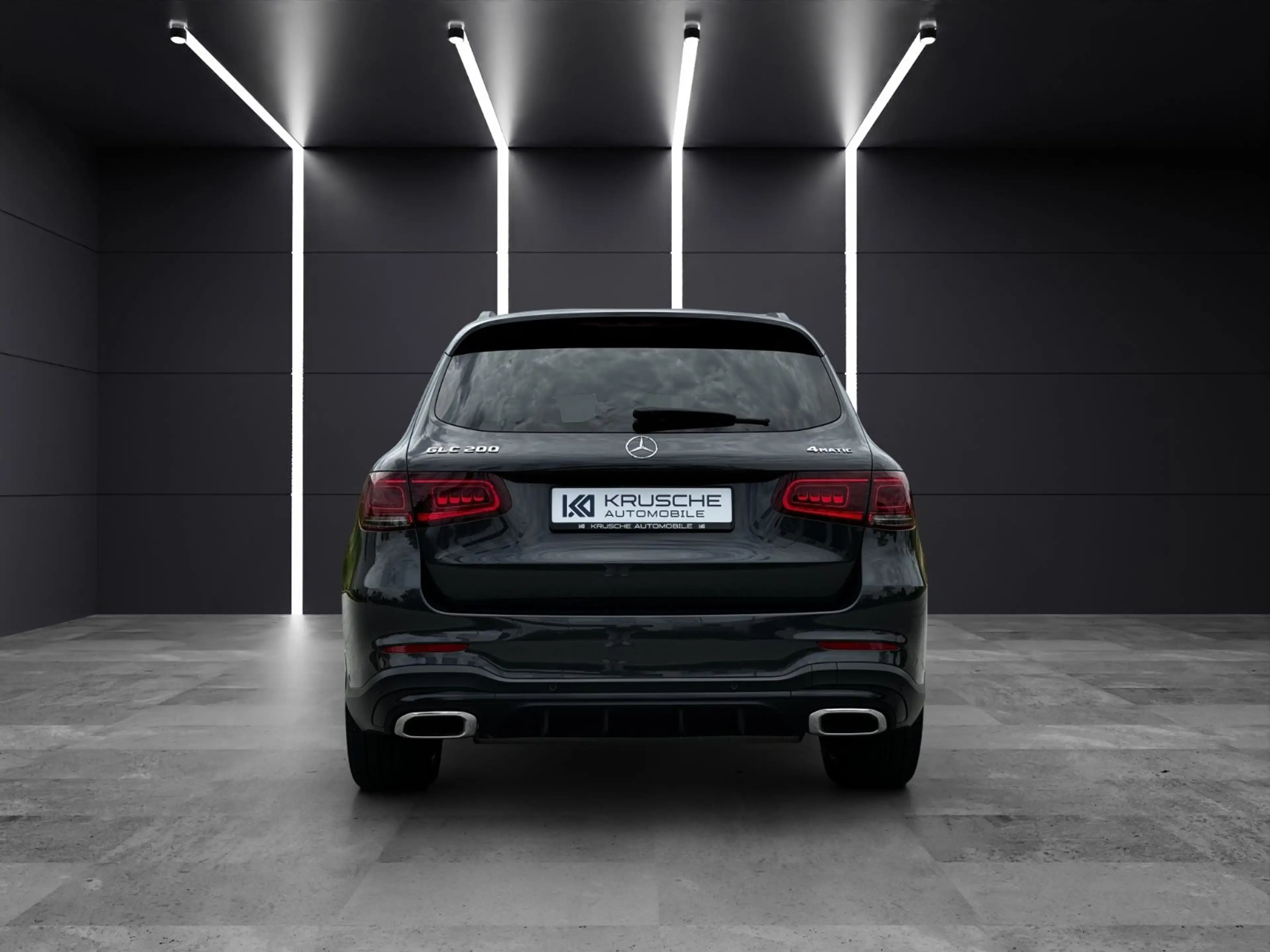 Mercedes-Benz GLC 200 4Matic AMG Line+Night+SHZ+RFK+20 Zoll — photo 4