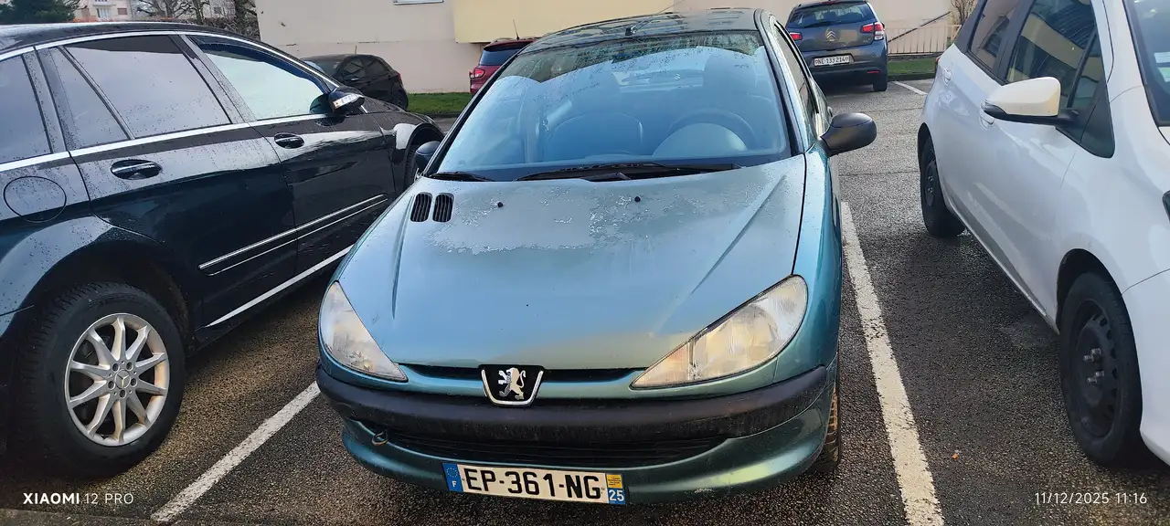 Peugeot 206 1.4i XT Pack