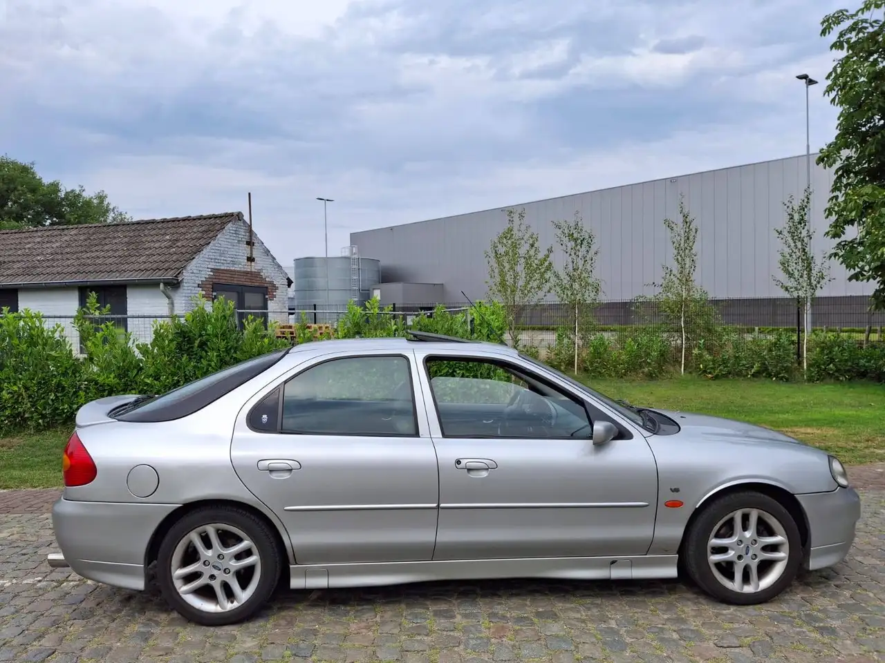 Ford Mondeo 2.5-24V V6 Ghia Exec, foto 10