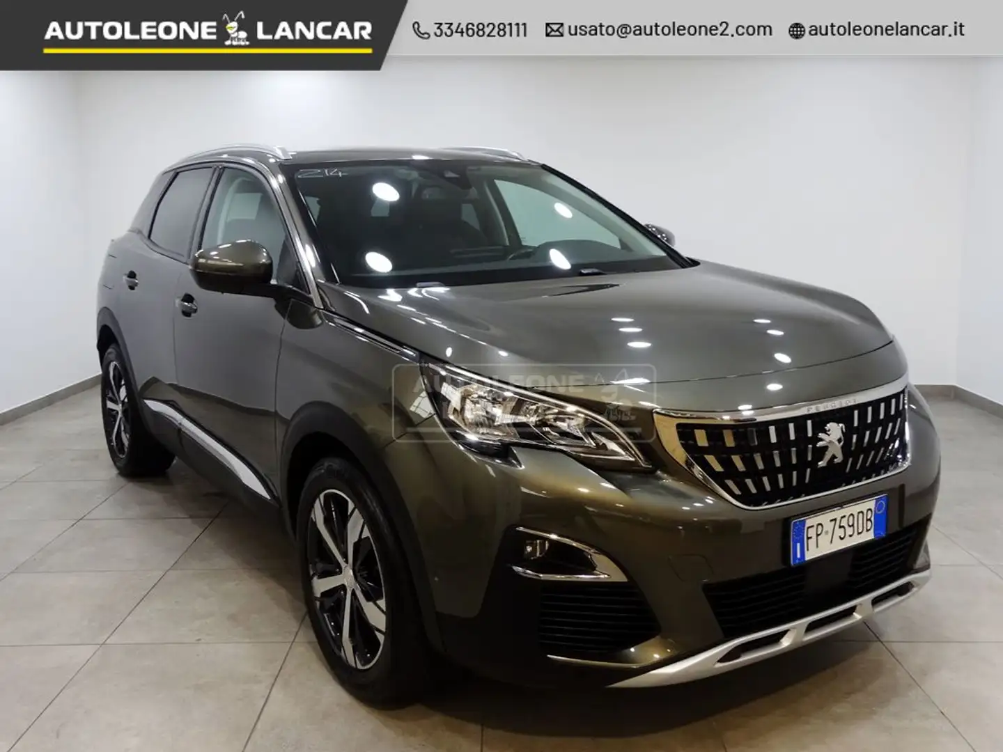 Peugeot 3008 1.2 Puretech Turbo Allure 130cv GRIP CONTROL E6 Gris - 1
