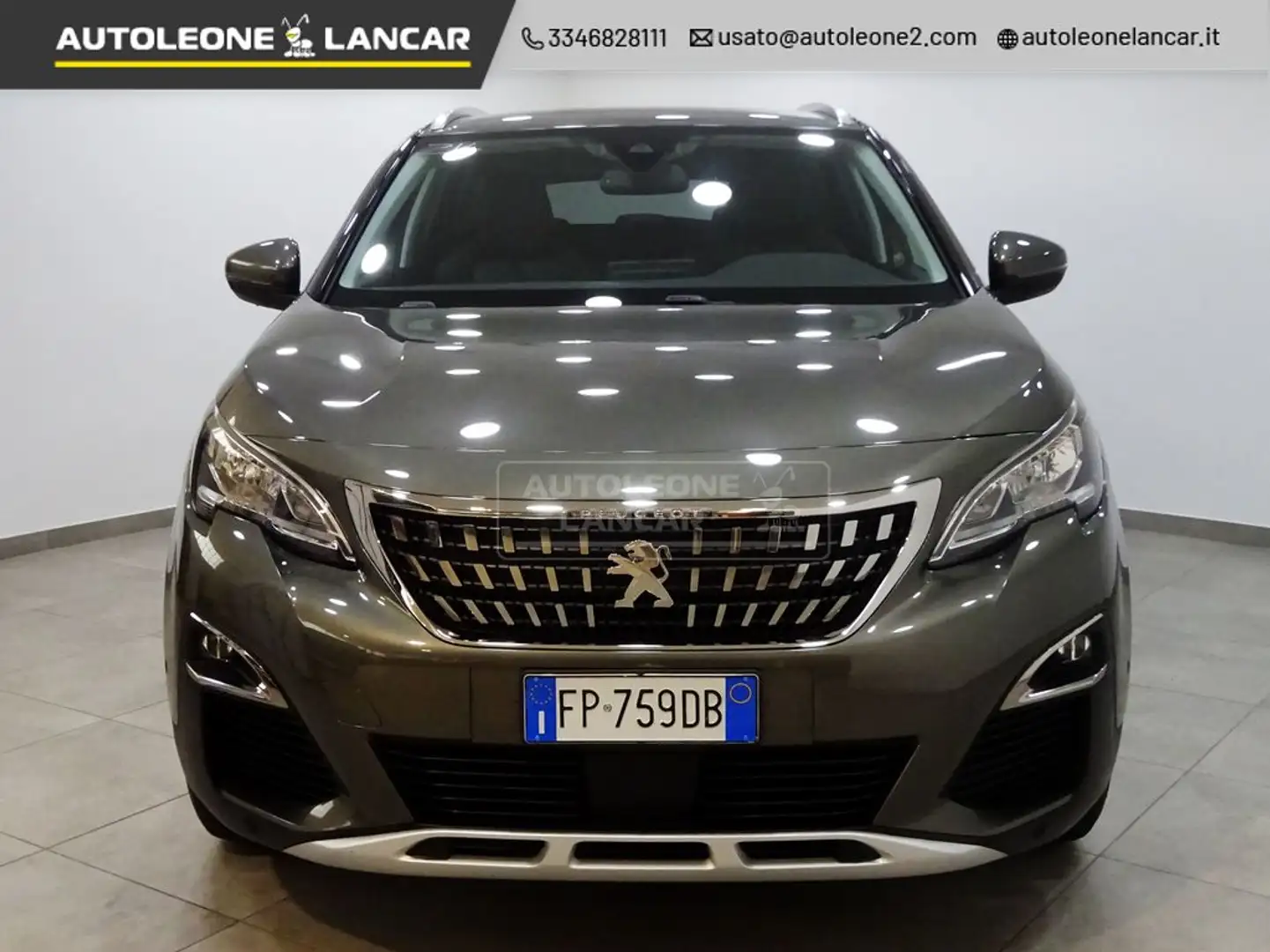 Peugeot 3008 1.2 Puretech Turbo Allure 130cv GRIP CONTROL E6 Gris - 2