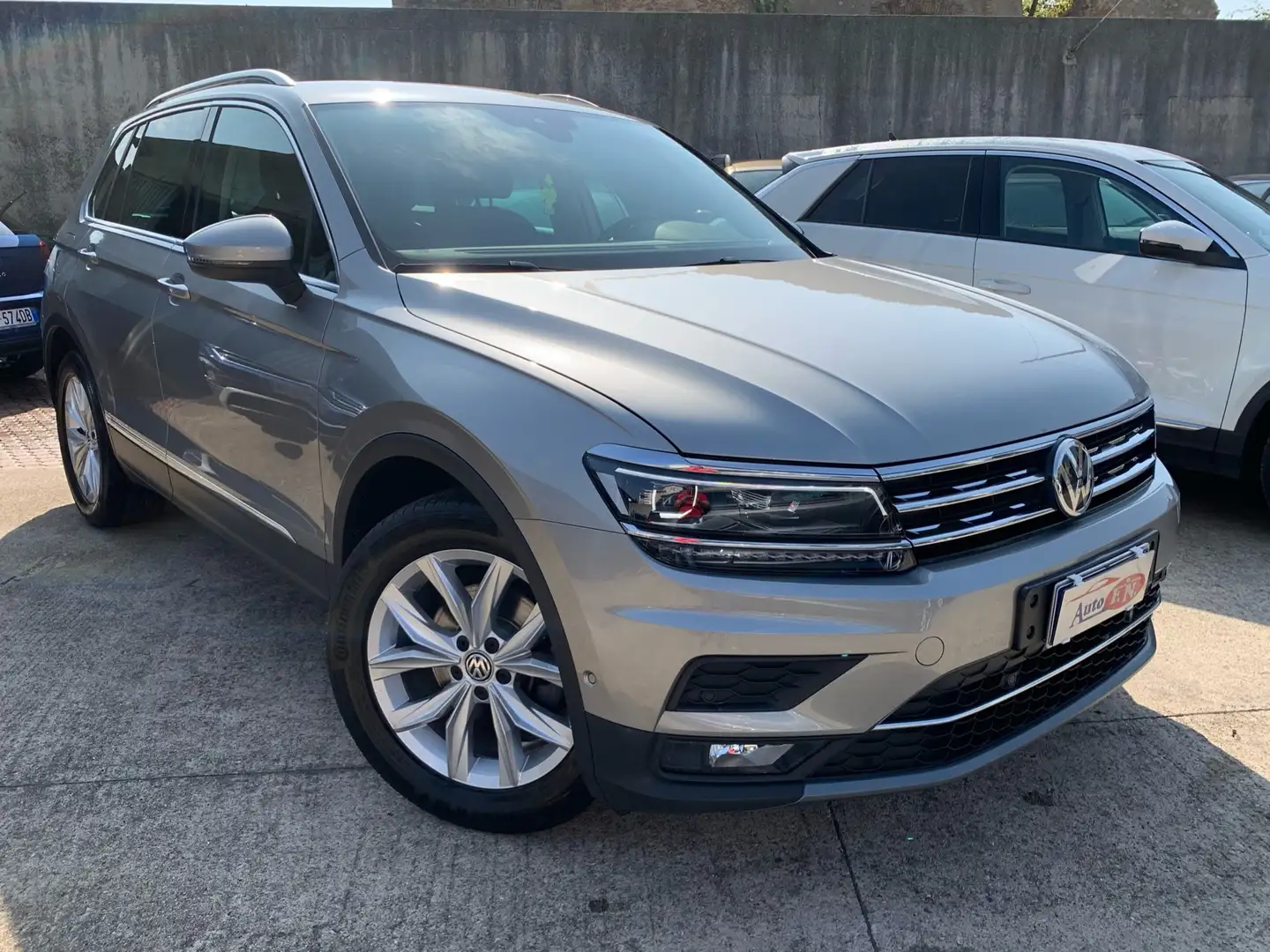 Volkswagen Tiguan Tiguan 2.0 tdi Advanced 150cv dsg Grigio - 2