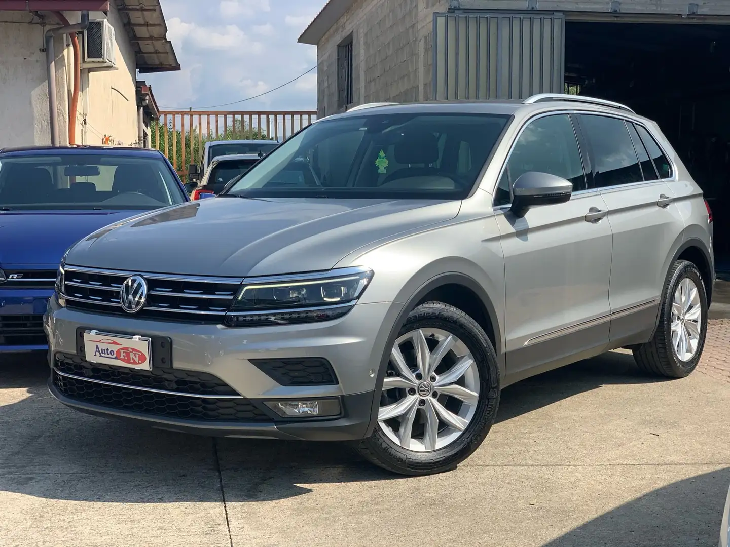 Volkswagen Tiguan Tiguan 2.0 tdi Advanced 150cv dsg Grigio - 1
