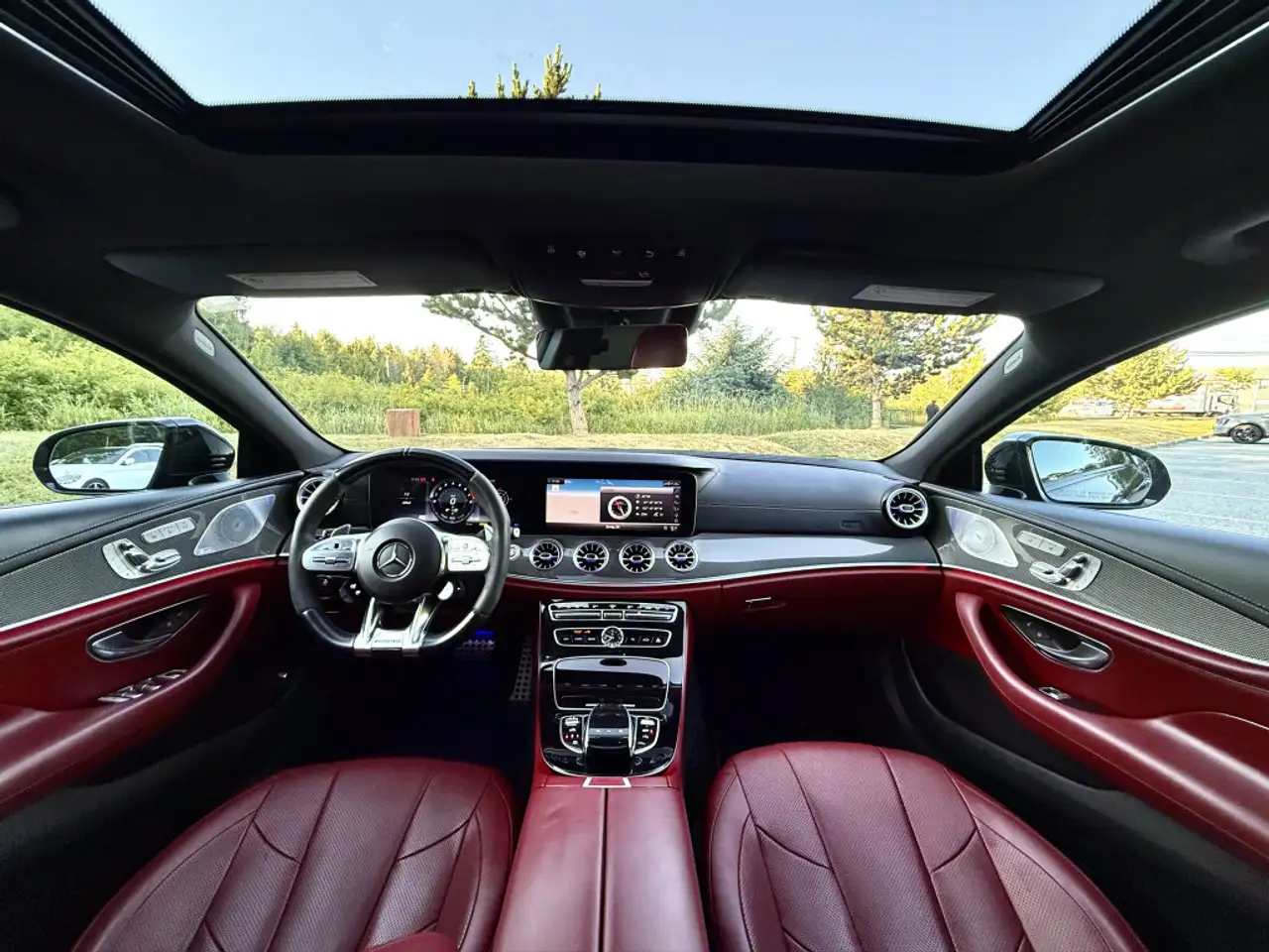 Mercedes-Benz CLS photo Mercedes-Benz CLS