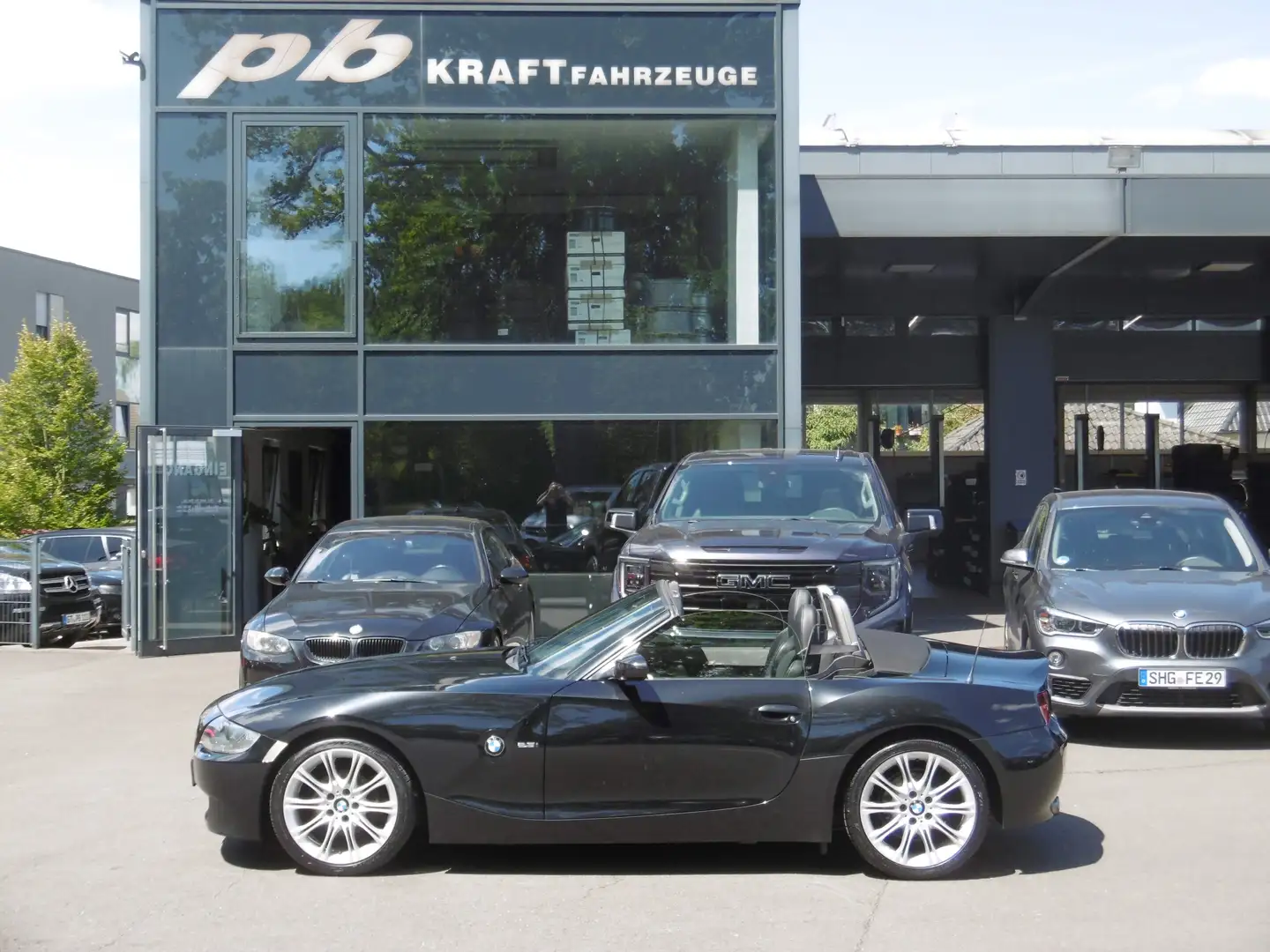 BMW Z4 2.5i Leder Xenon M-Sportsitze Schwarz - 1
