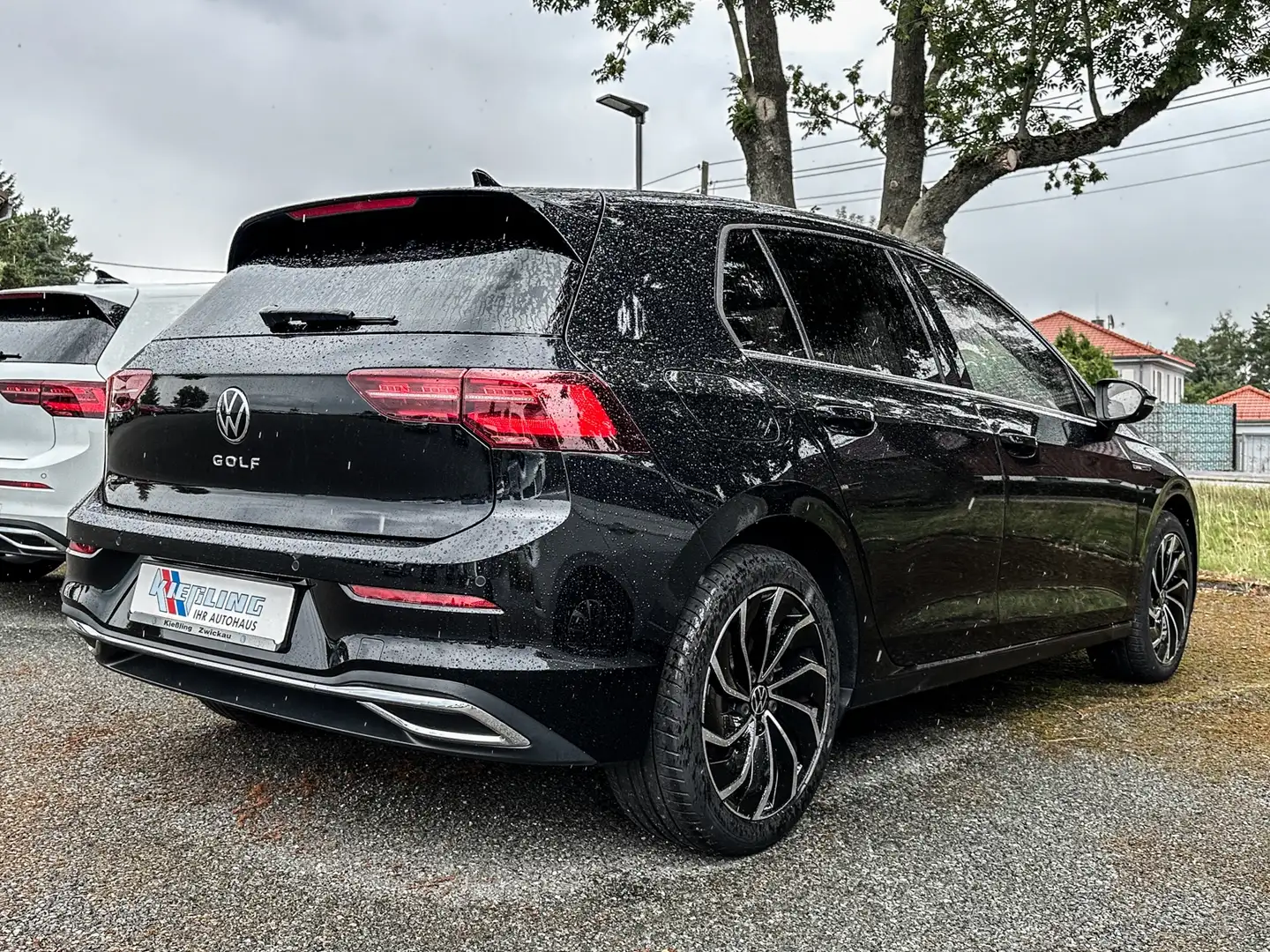 Volkswagen Golf VIII Style KLIMA LED NAVI ALU Noir - 2