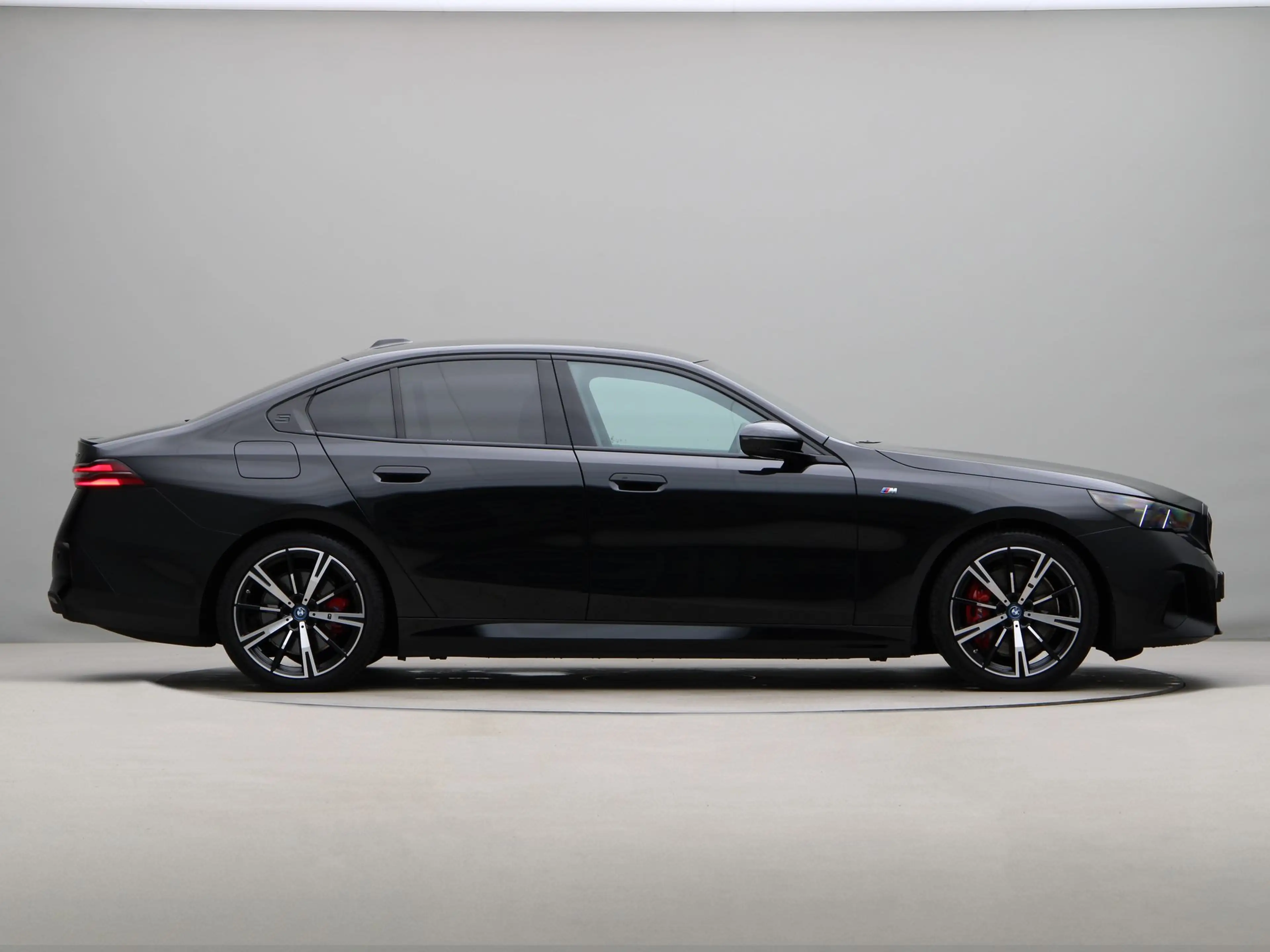 BMW i5 eDrive40 M Sport Pro - Pano - Innovation Pack — photo 7