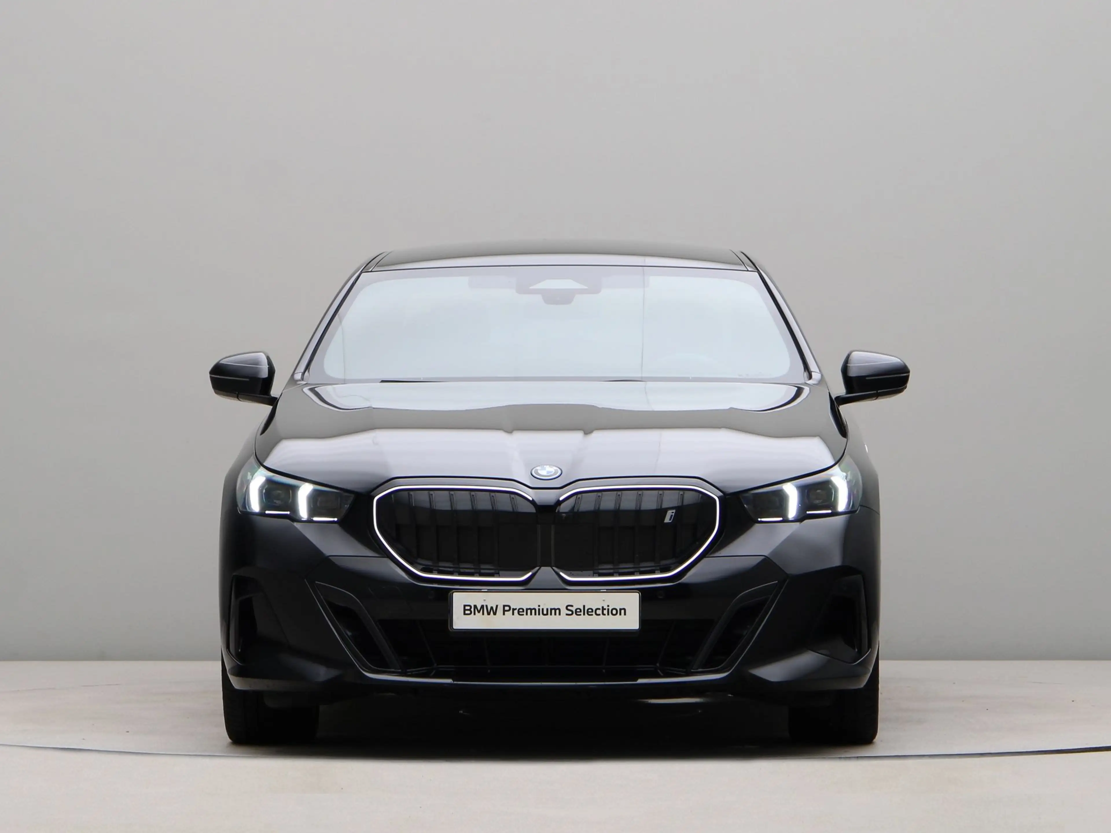 BMW i5 eDrive40 M Sport Pro - Pano - Innovation Pack — photo 5