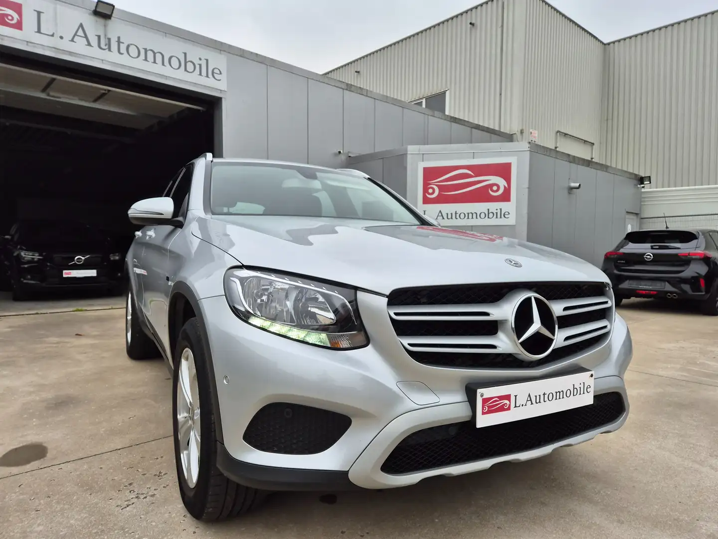 Mercedes-Benz GLC 350 e 4-Matic PHEV 326cv // HYBRID // 89.435 KM !! Gris - 2