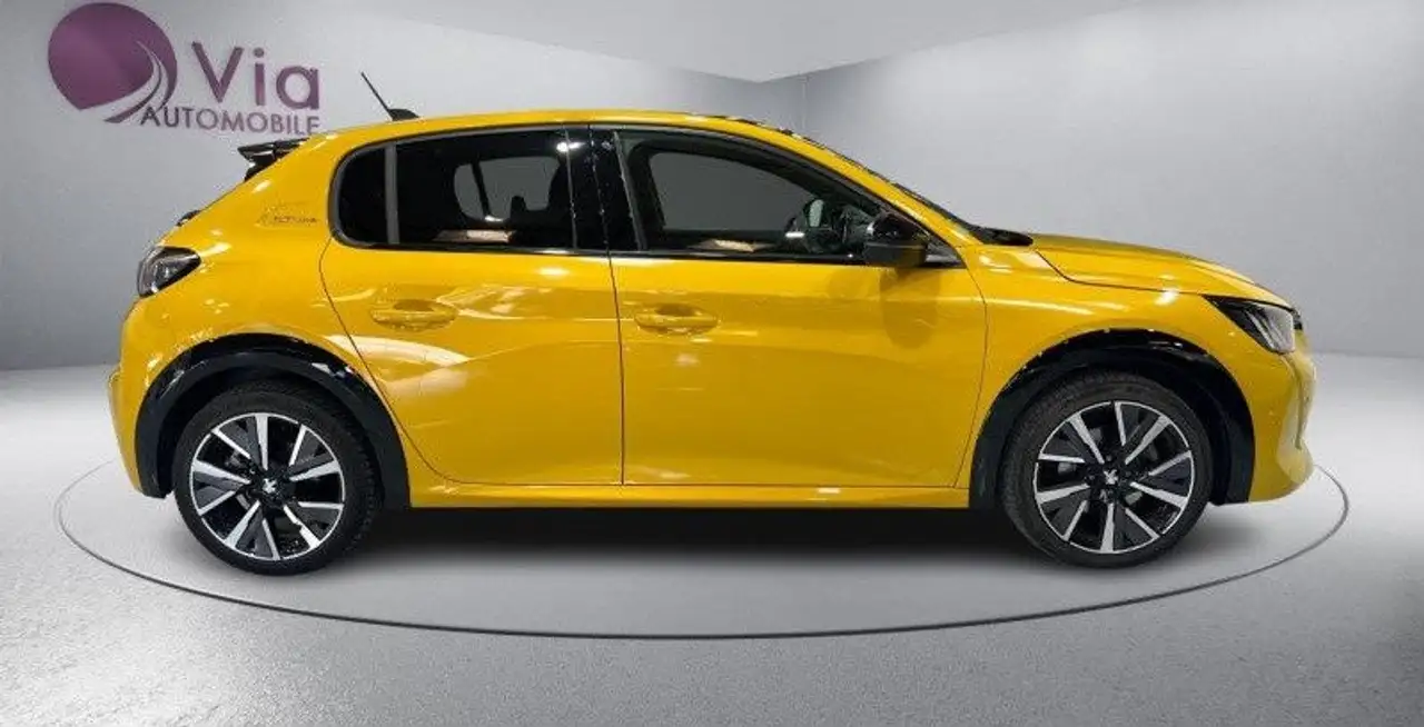 Peugeot 208 208 — photo 5