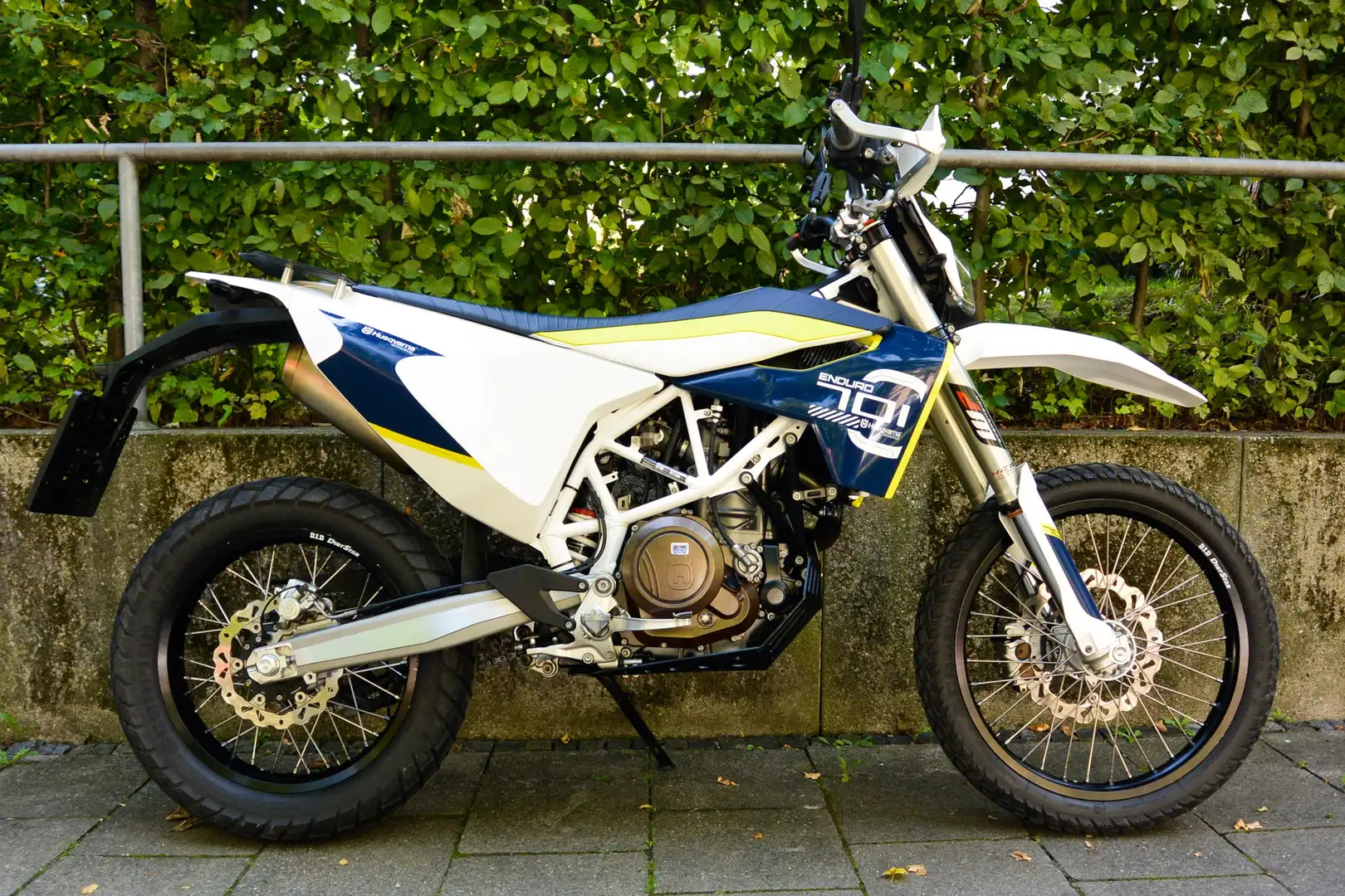 Husqvarna 701 Enduro Husqvarna 701 Enduro ABS mit Extras Alb - 2