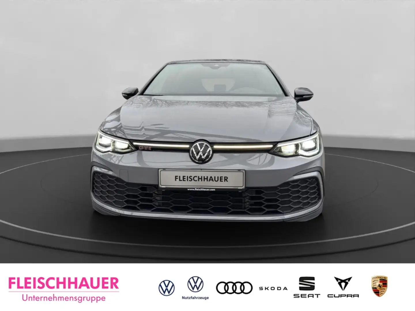 Volkswagen Golf GTI 2.0 TSI DSG Pano Navi Digitales Cockpit HarmanKard Grau - 2