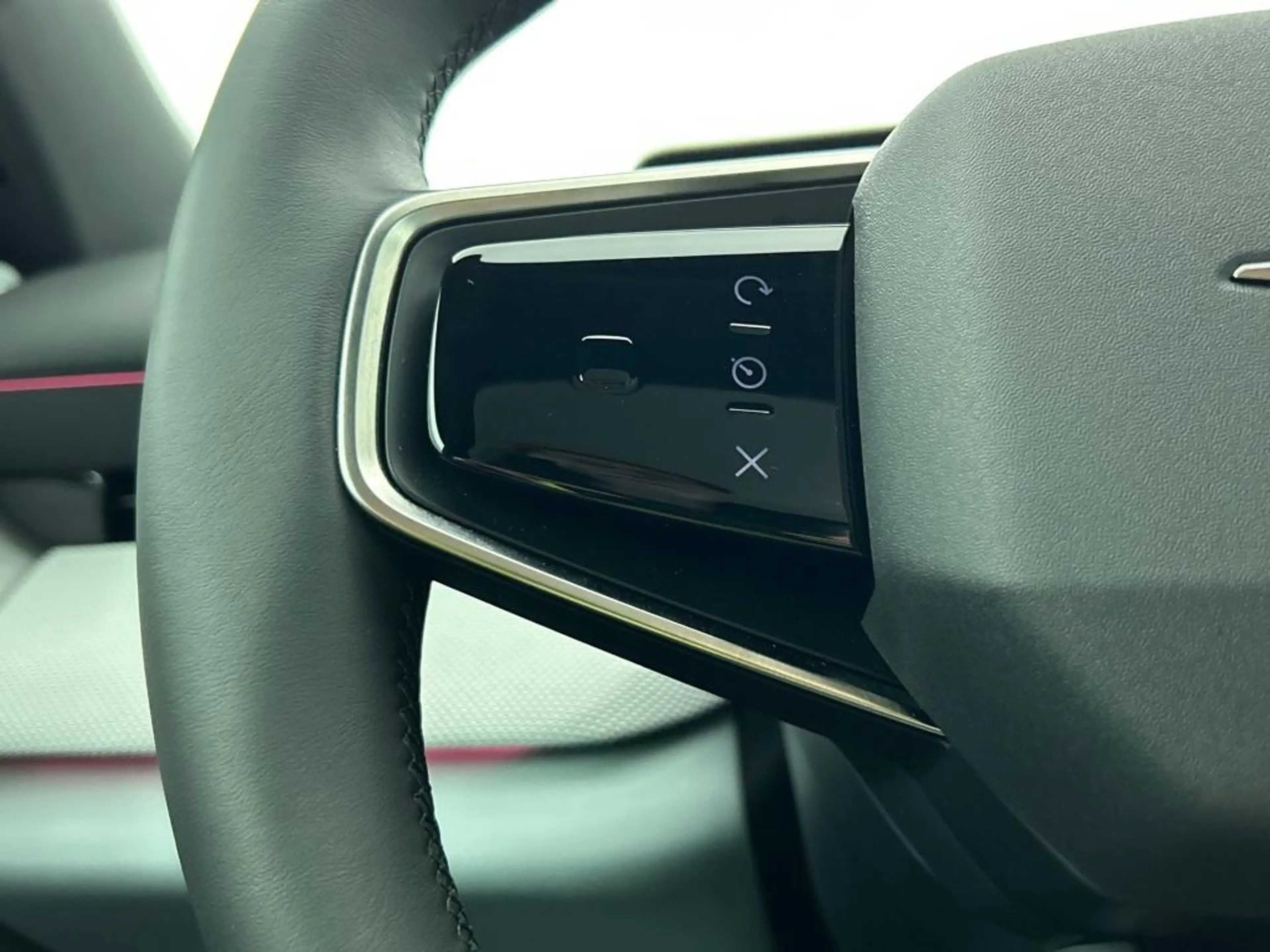 Polestar 4 Long Range Dual Motor 100 kWh | Pilot | Plus | Per — photo 6