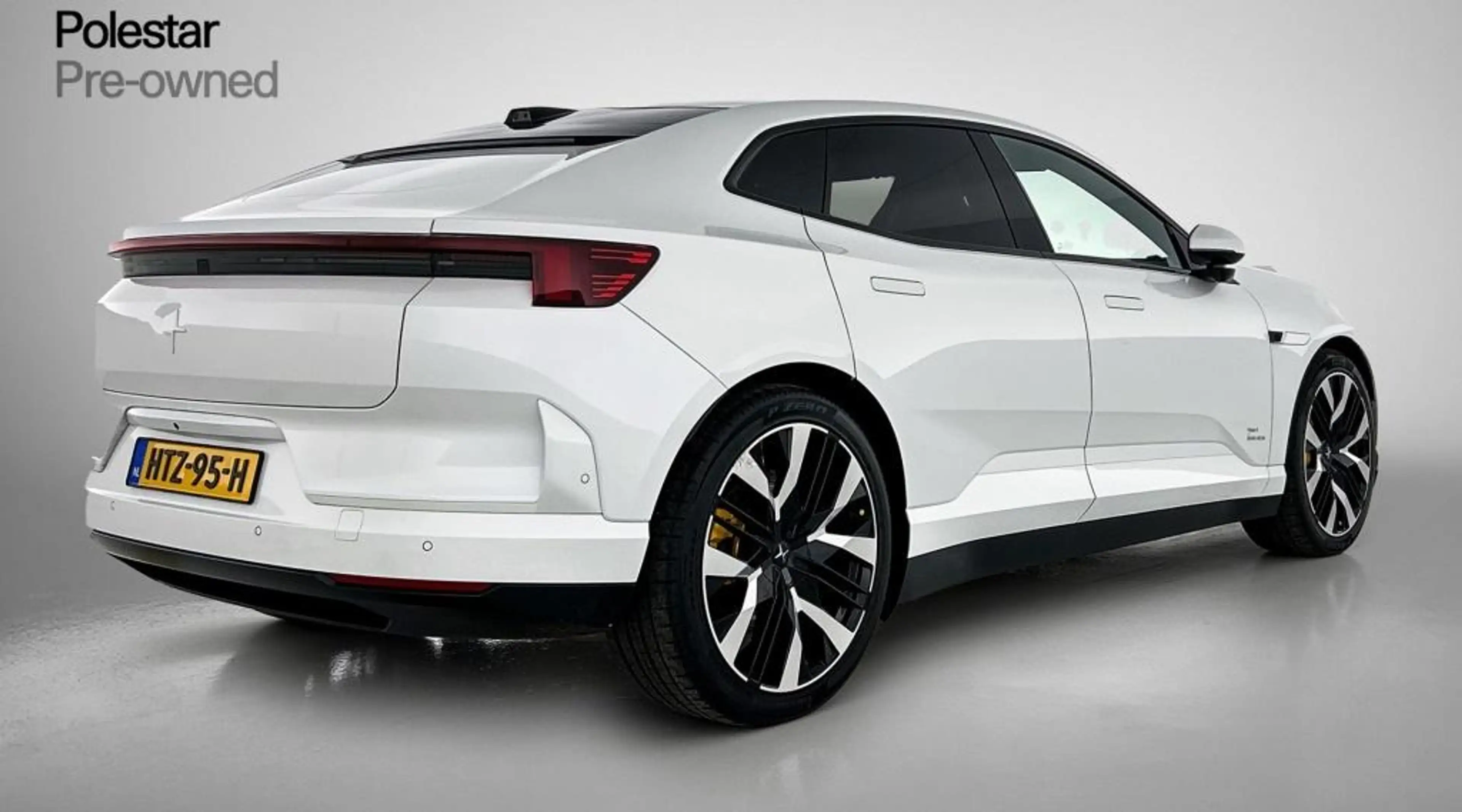 Polestar 4 Long Range Dual Motor 100 kWh | Pilot | Plus | Per — photo 4