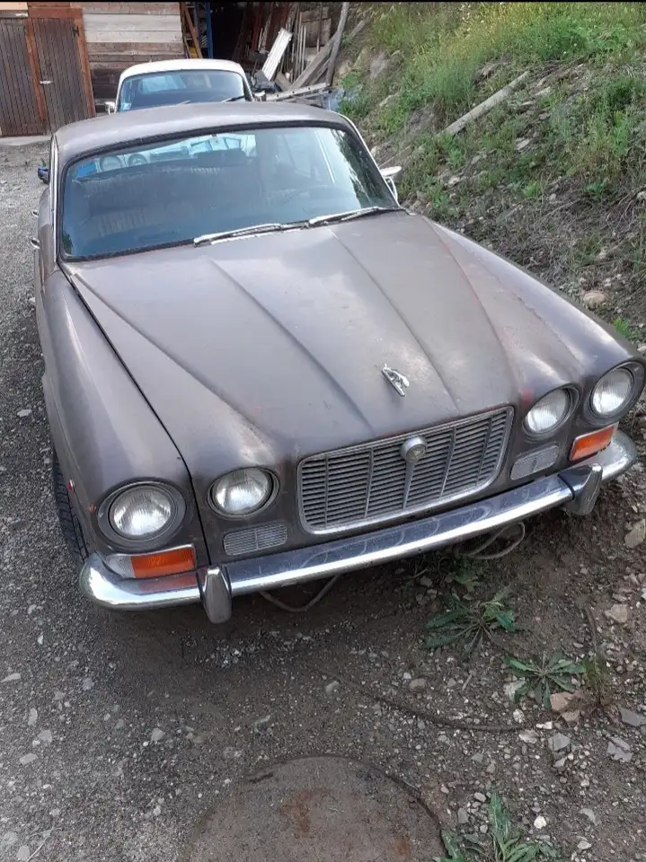 Jaguar xy 2.8, foto 1