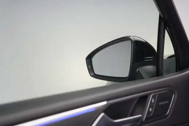 Volkswagen Tiguan Allspace view 26