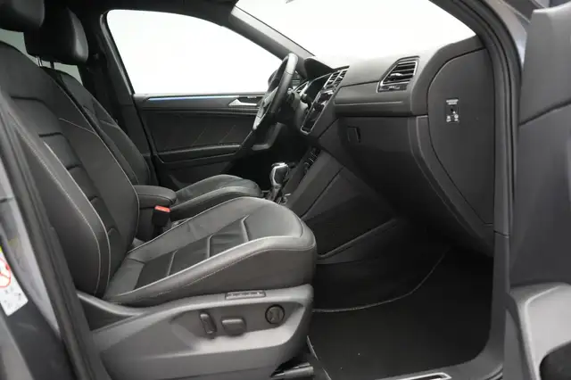 Volkswagen Tiguan Allspace view 20