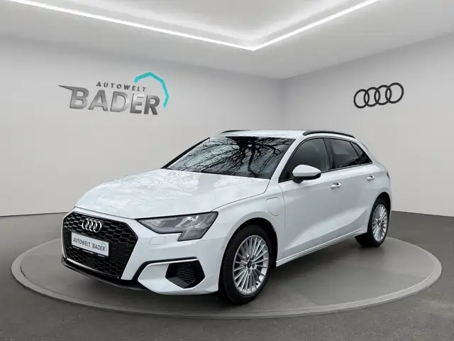 Audi A3 Sportback AHK Navi Shz 40 TFSI e advanced