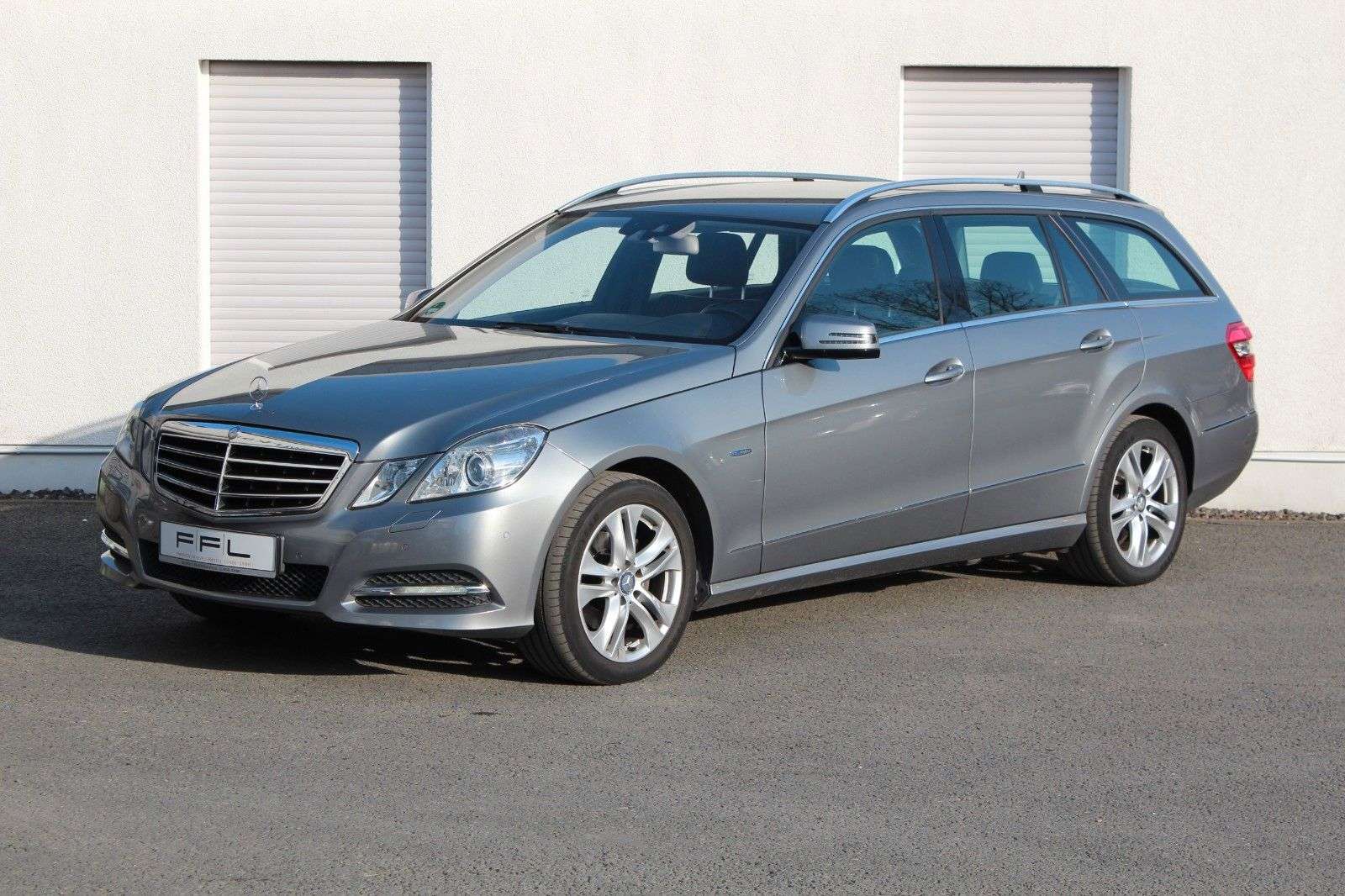 Second hand Mercedes Benz E-Class 