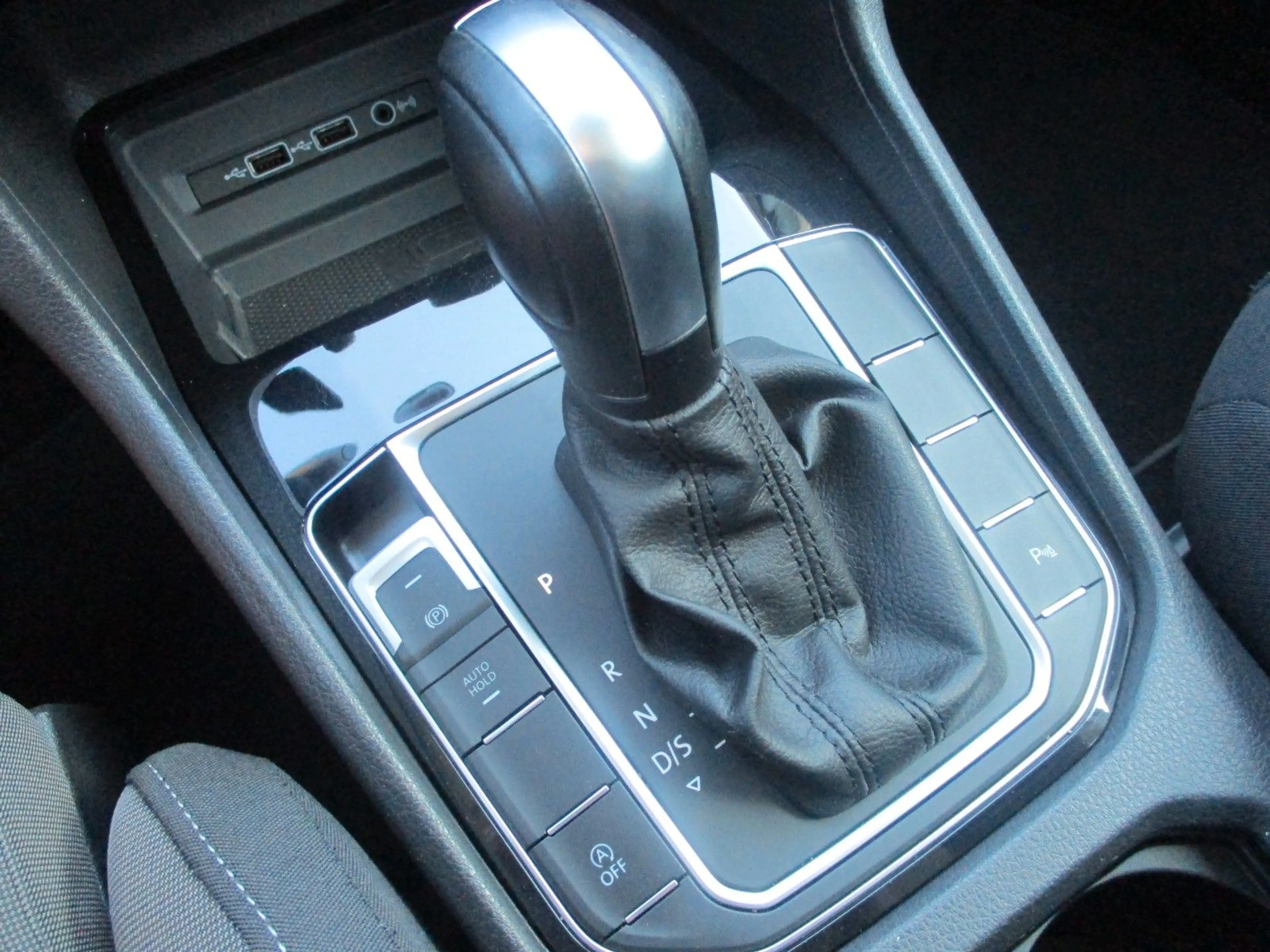 Volkswagen Golf Sportsvan VII Highline+Massage+Navi — photo 15
