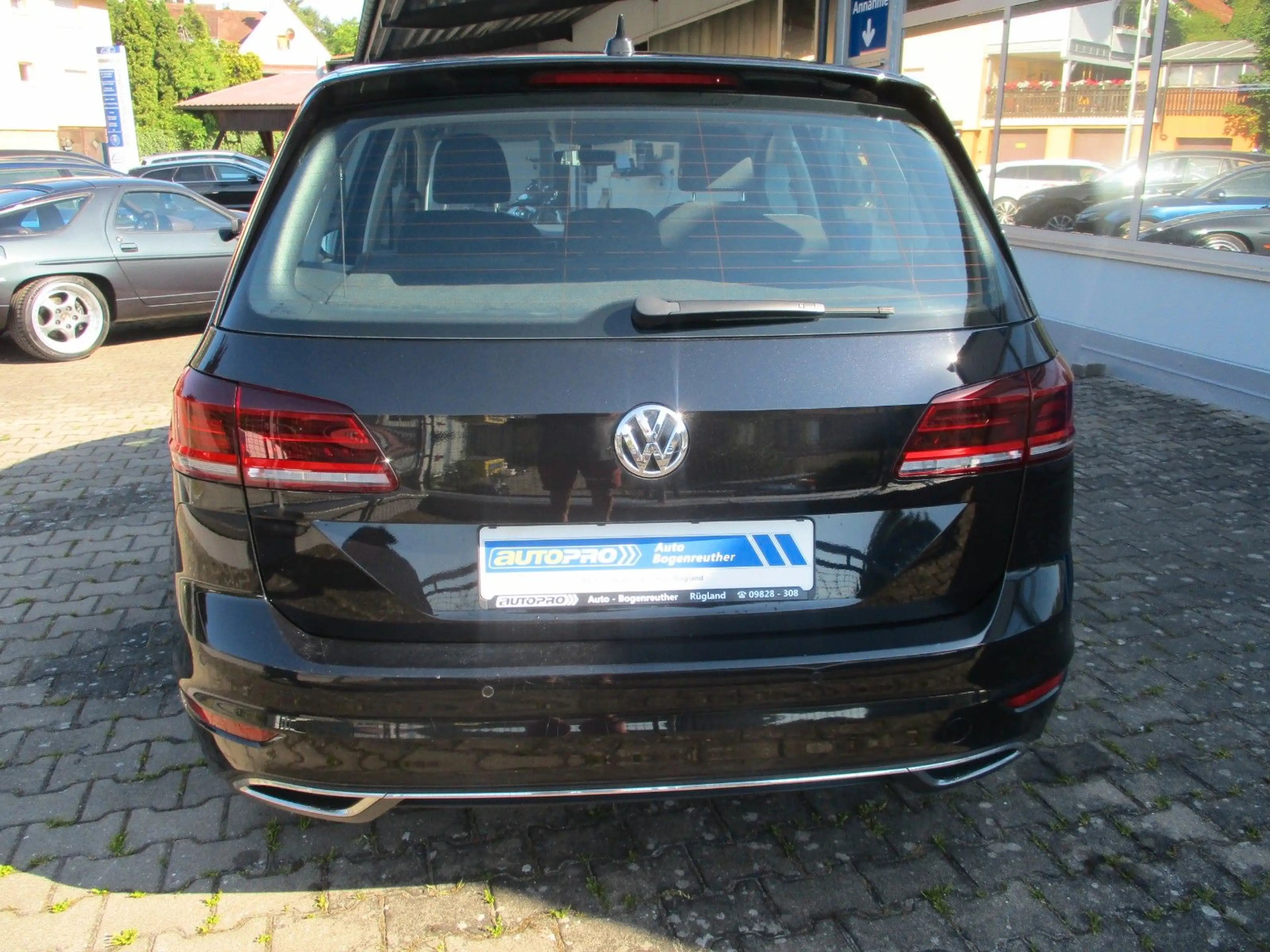Volkswagen Golf Sportsvan VII Highline+Massage+Navi — photo 6